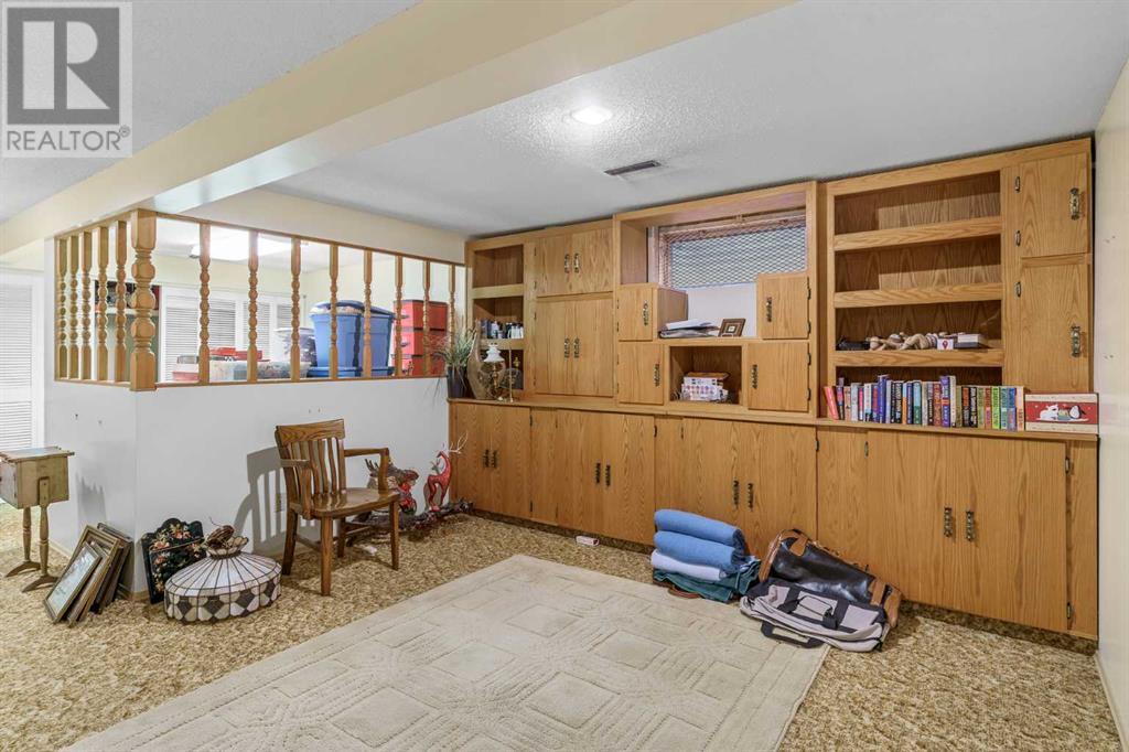 Single Family House for Sale in   Varsity Estates Drive NW Varsity Calgary 