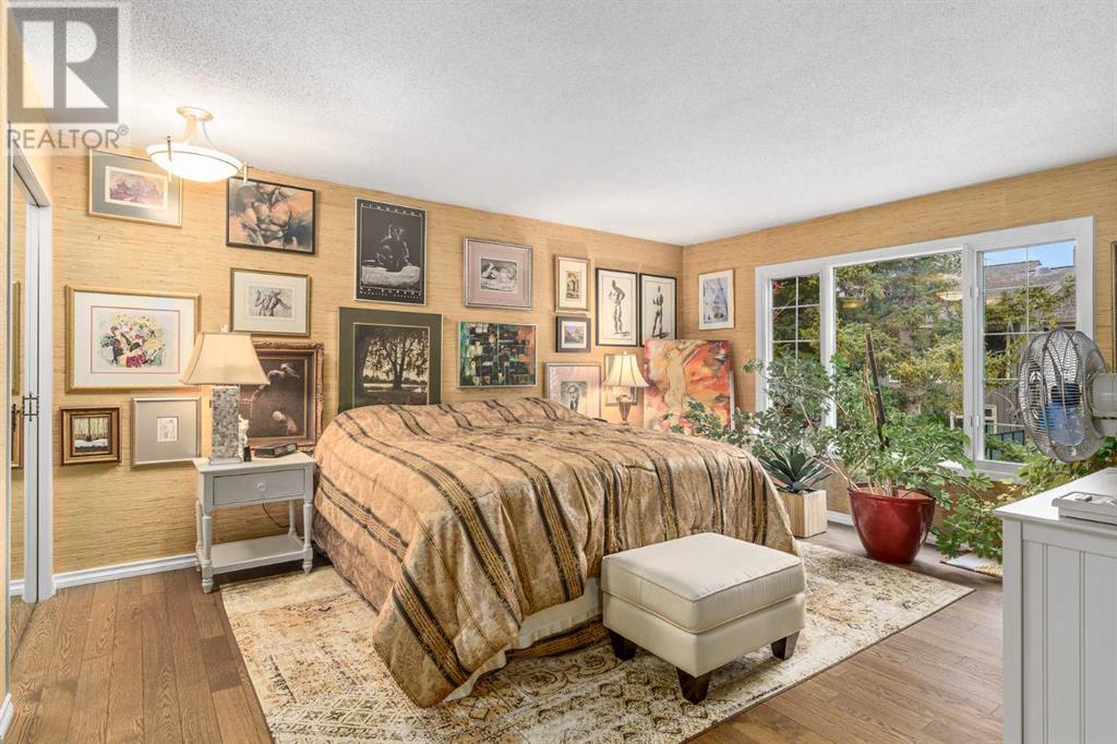 Single Family House for Sale in   Varsity Estates Drive NW Varsity Calgary 