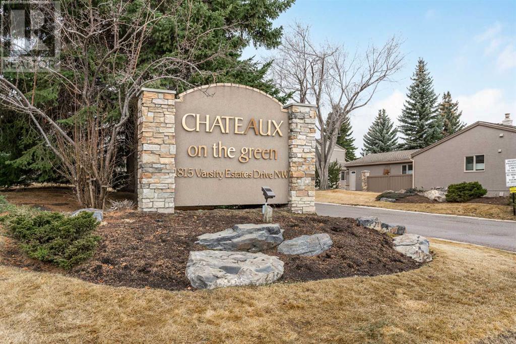 Single Family House for Sale in   Varsity Estates Drive NW Varsity Calgary 