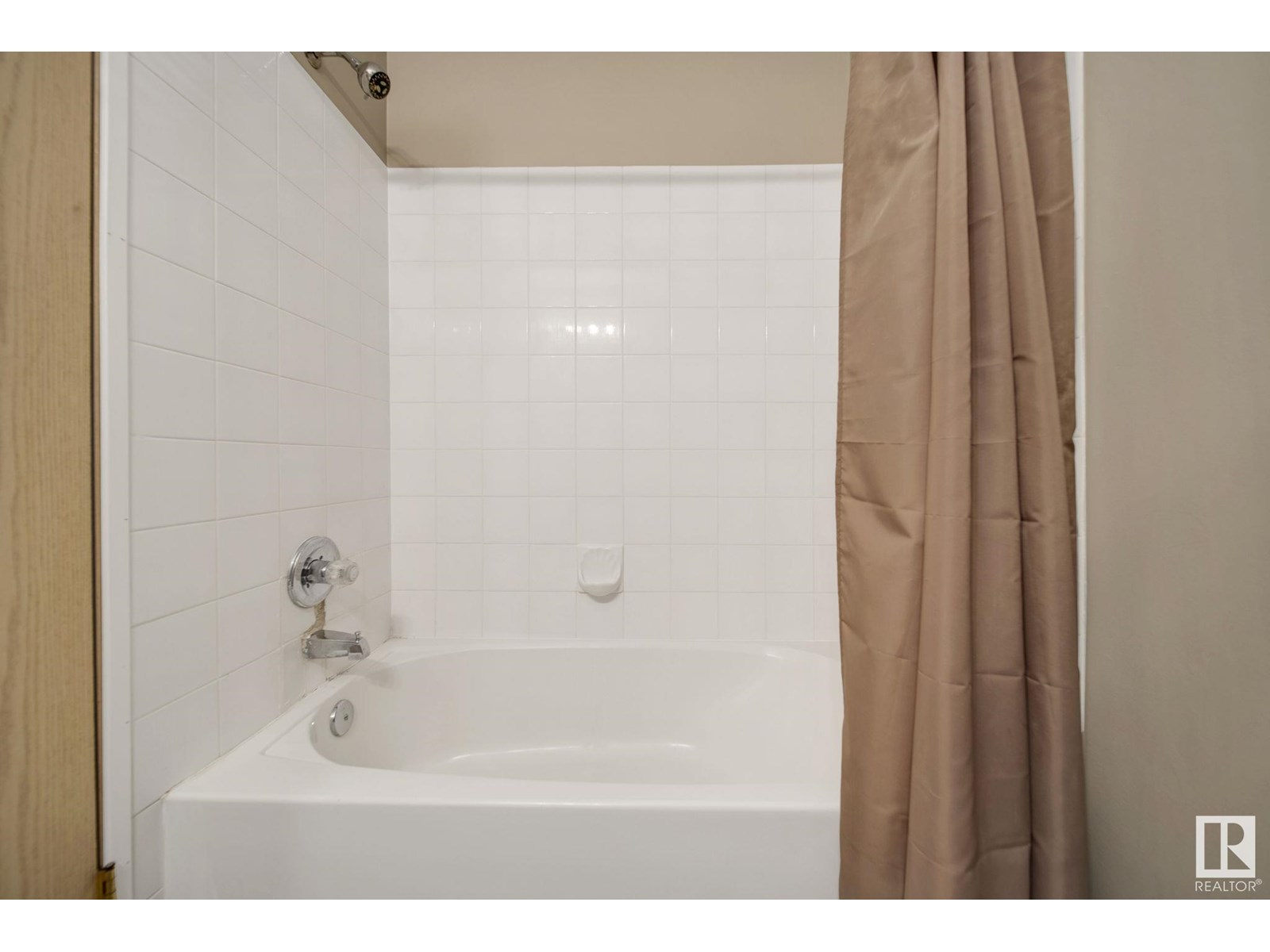 Photo 26 of 401 4220 139 Ave Nw Nw, Edmonton AB