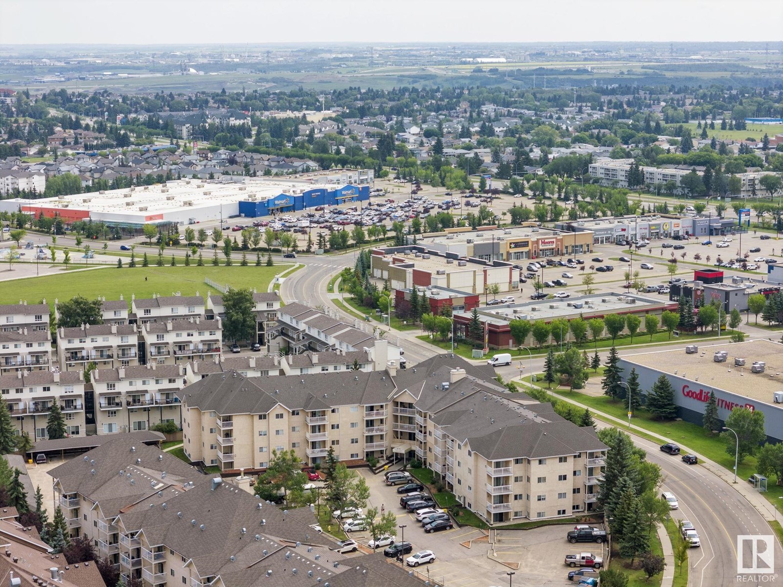 Photo 46 of 401 4220 139 Ave Nw Nw, Edmonton AB