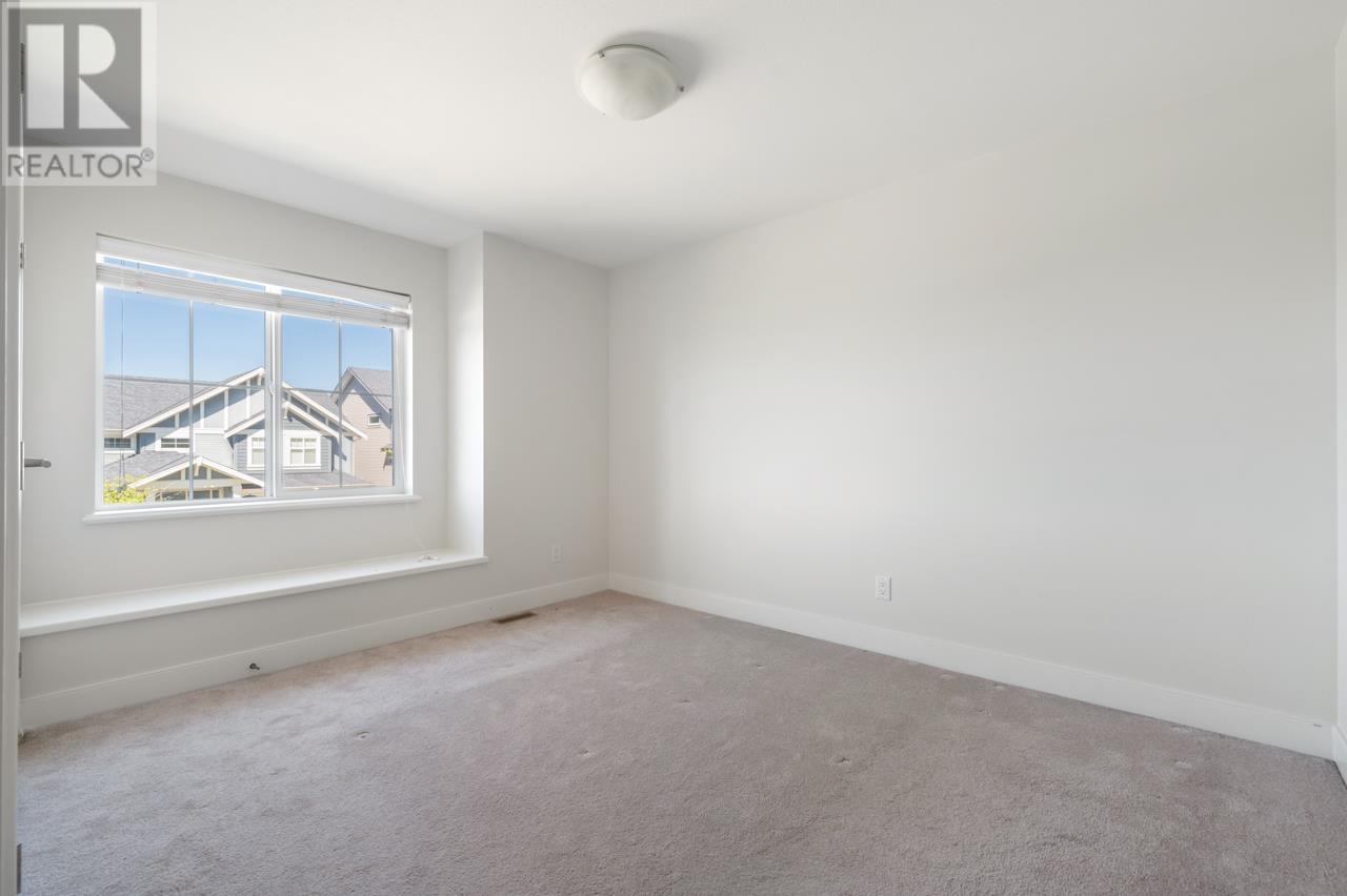 Photo 6 of 1521 Shore View Place, Coquitlam BC
