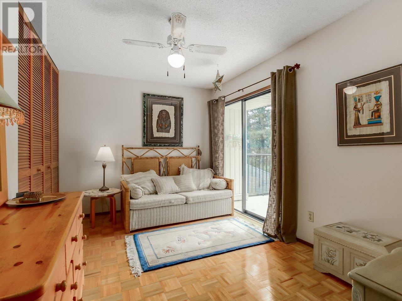 6490 WELLINGTON PLACE, West Vancouver