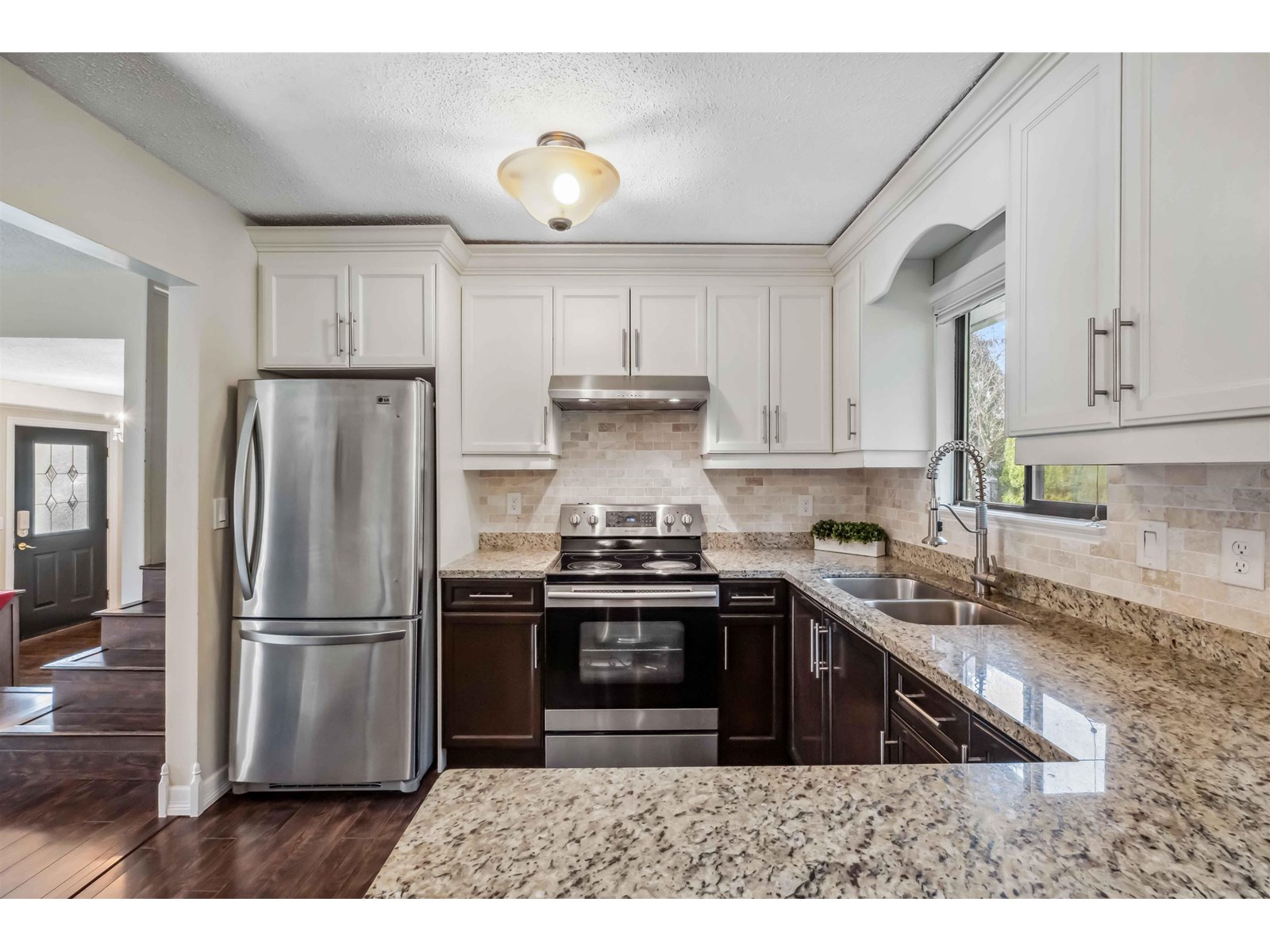 Photo 13 of 1831 Keys Place, Abbotsford BC