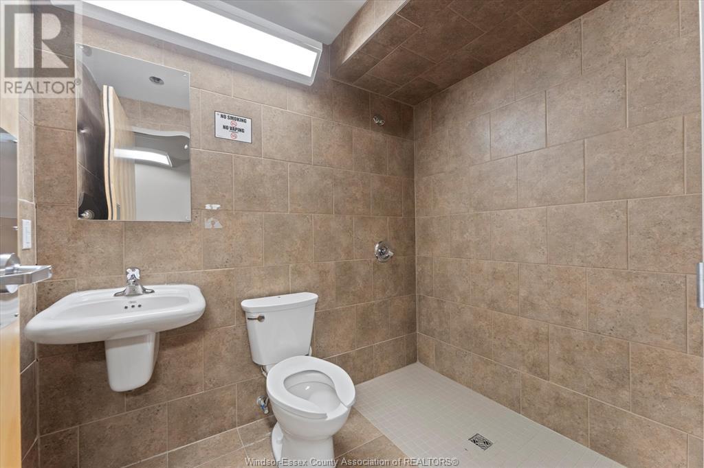 Photo 35 of 736 744 Ouellette Avenue, Windsor ON