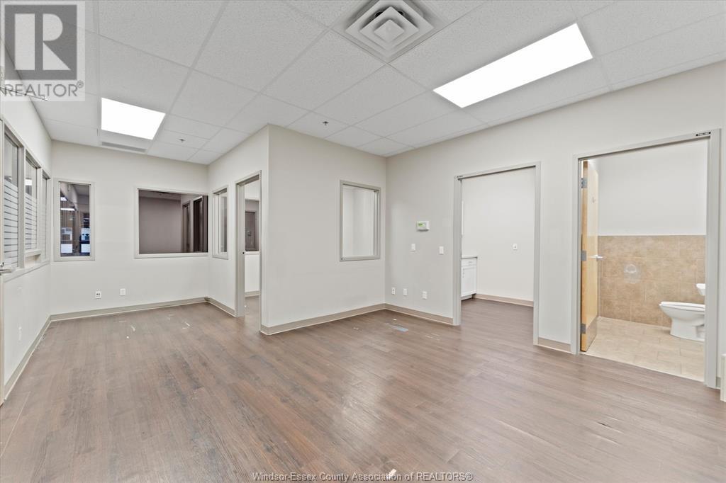 Photo 10 of 736 744 Ouellette Avenue, Windsor ON