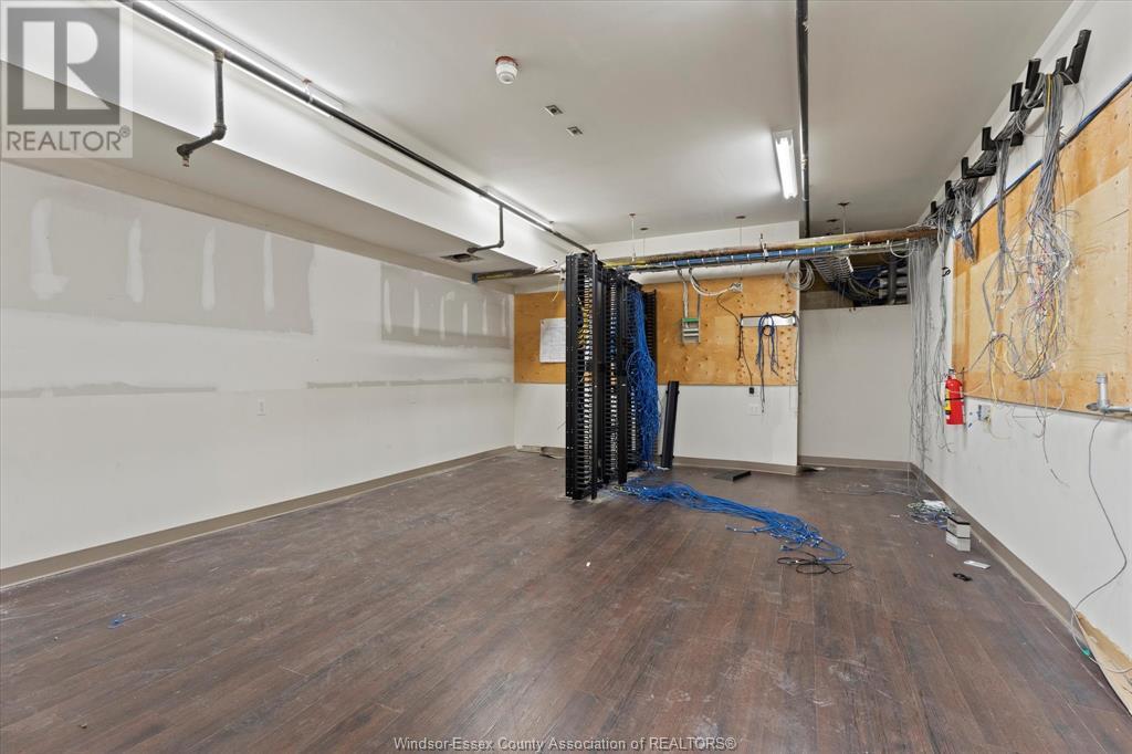 Photo 21 of 736 744 Ouellette Avenue, Windsor ON
