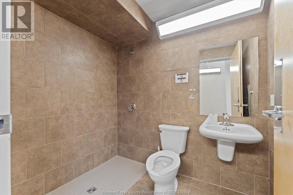 Photo 32 of 736 744 Ouellette Avenue, Windsor ON