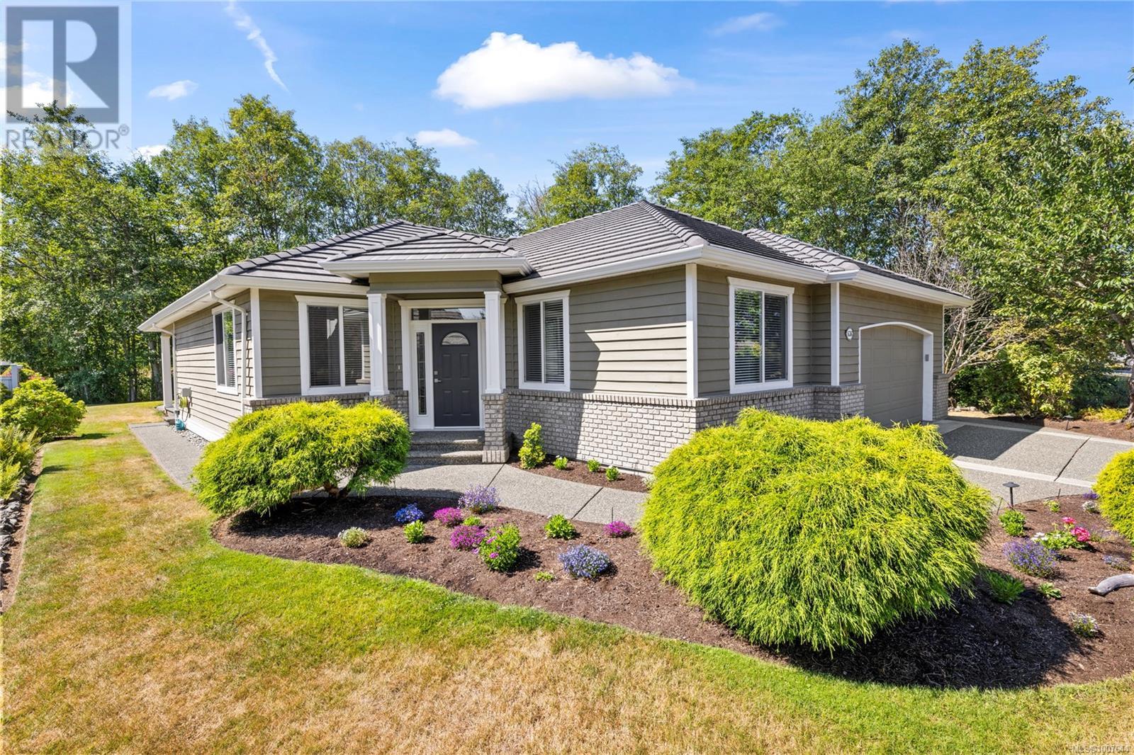 Photo 42 of 636 Morningstar Dr, Parksville BC