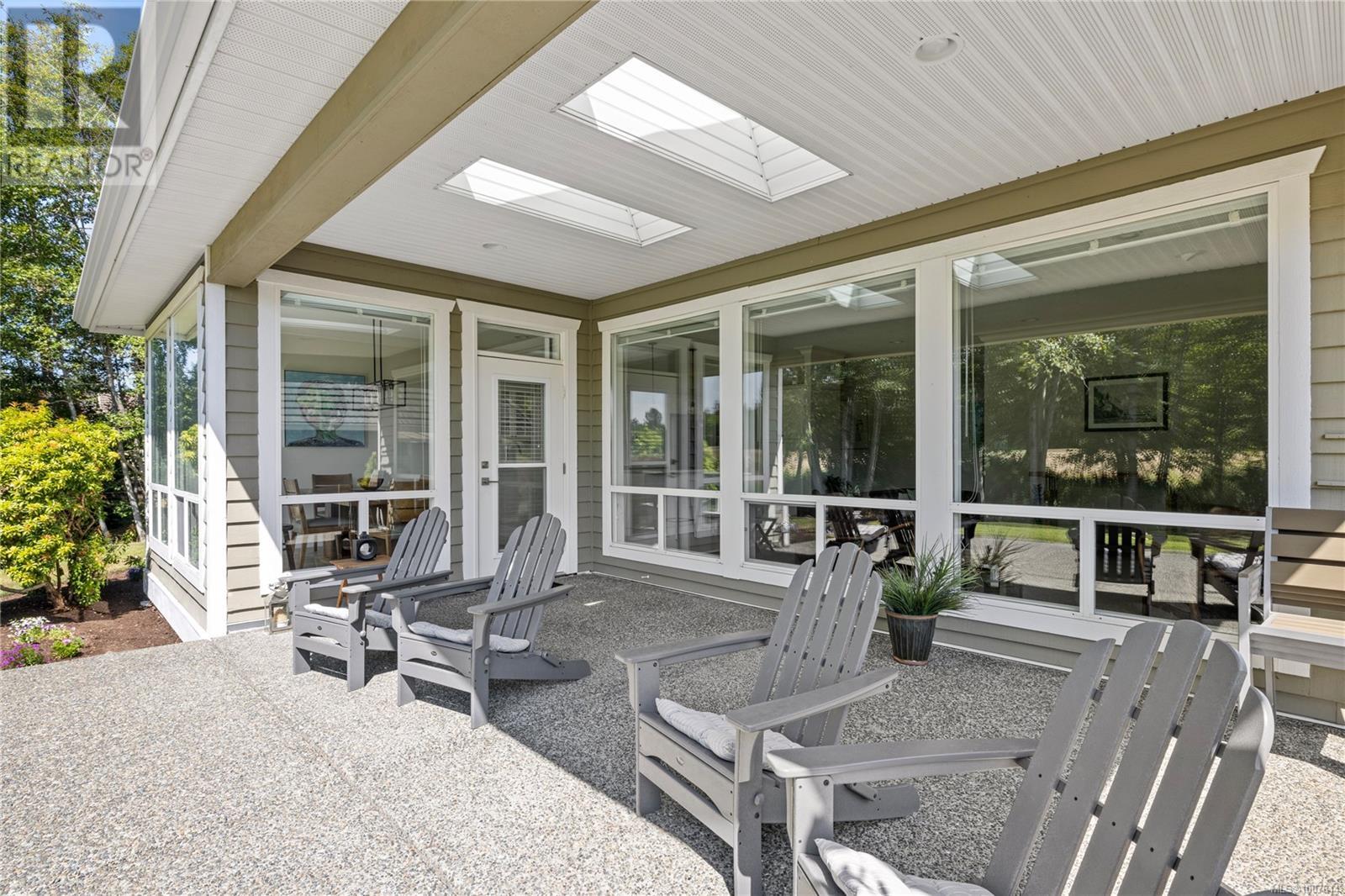 Photo 44 of 636 Morningstar Dr, Parksville BC