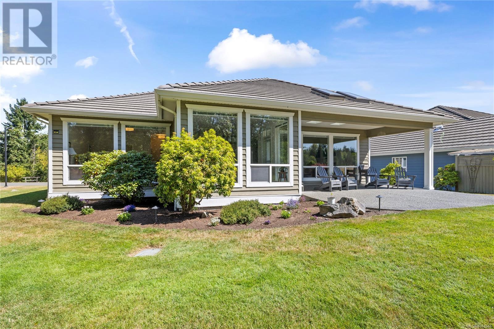 Photo 45 of 636 Morningstar Dr, Parksville BC
