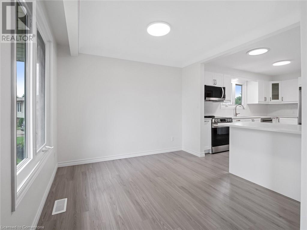 Photo 12 of 68 Ziraldo Drive, St Catharines ON