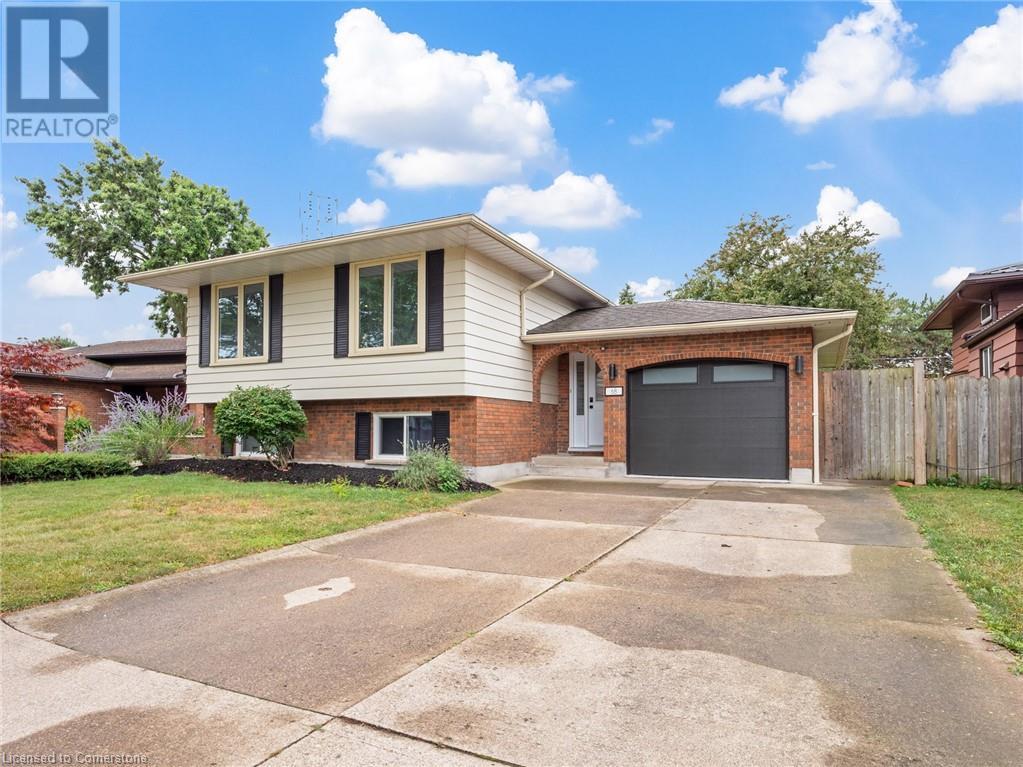 Photo 2 of 68 Ziraldo Drive, St Catharines ON
