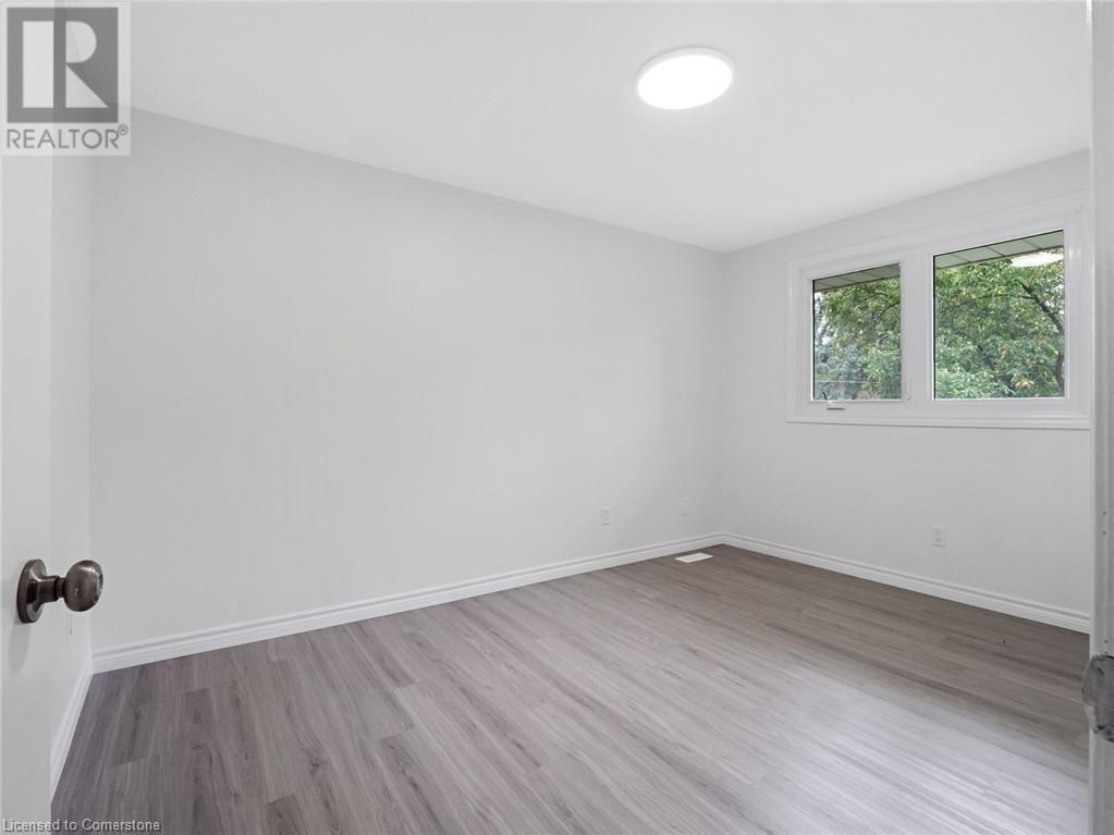Photo 18 of 68 Ziraldo Drive, St Catharines ON