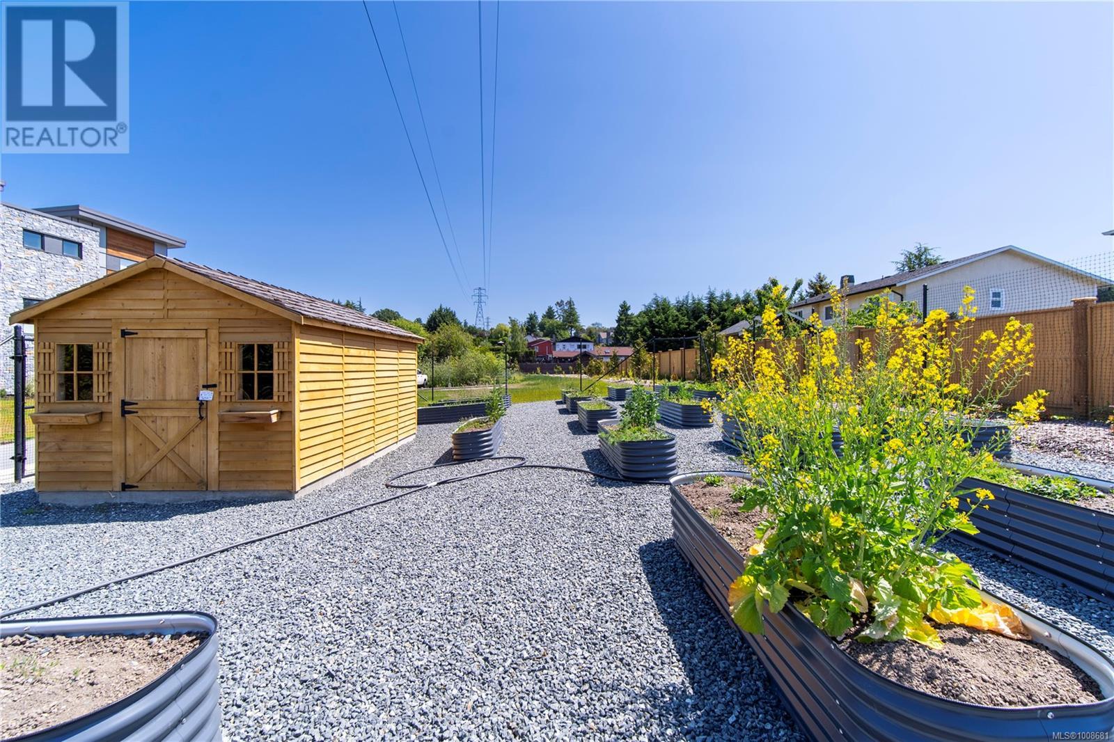 Photo 39 of 32 4253 Dieppe Rd, Saanich BC