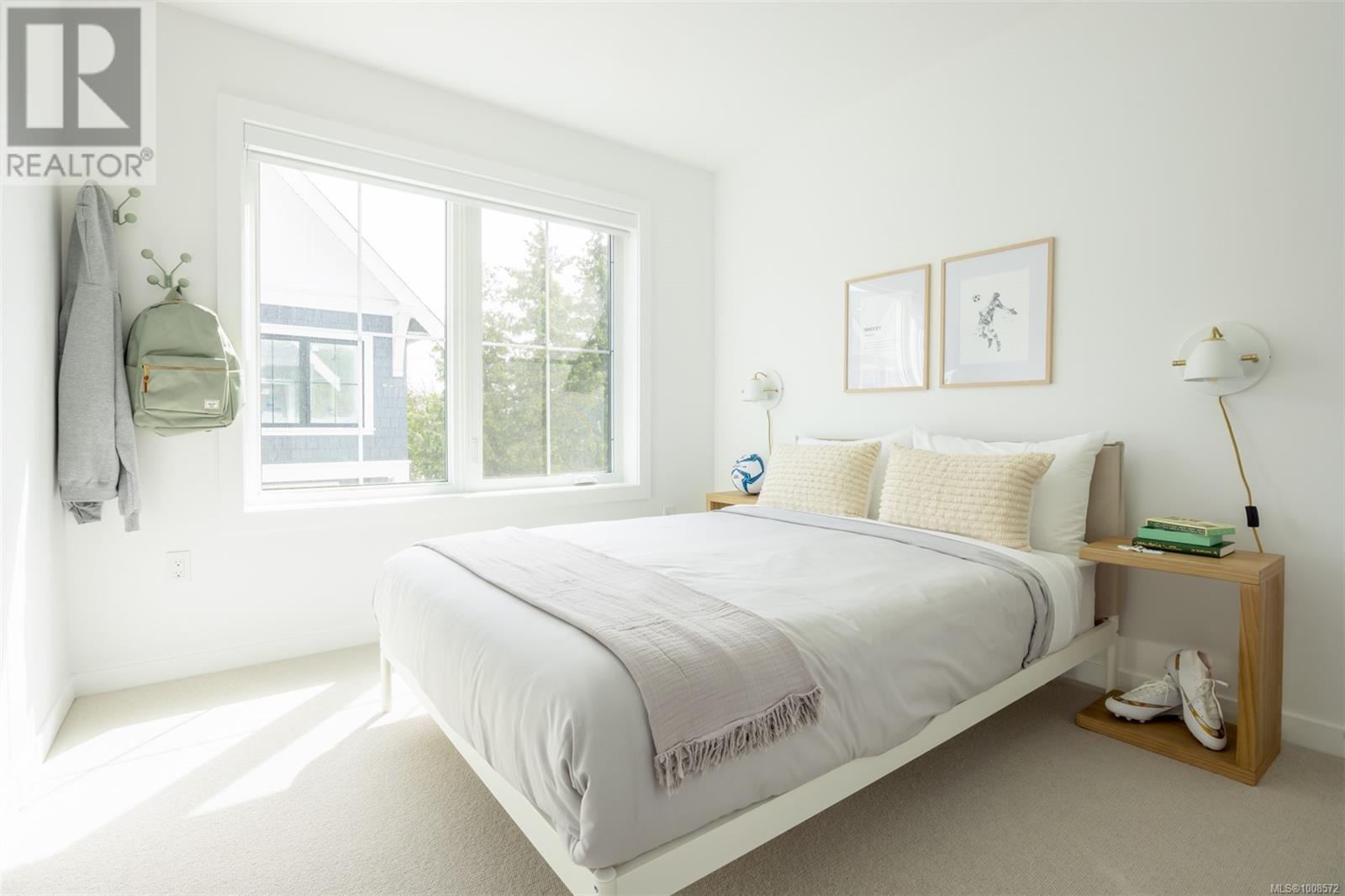 Photo 14 of Th 21 3450 Whittier Ave, Saanich BC