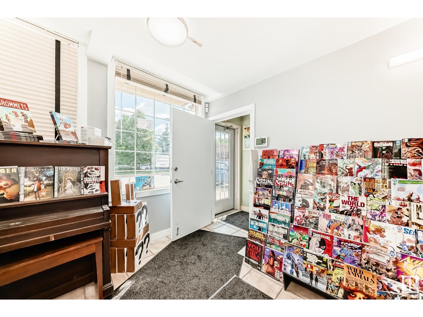 Photo 4 of 10086 164 St Nw Nw, Edmonton AB