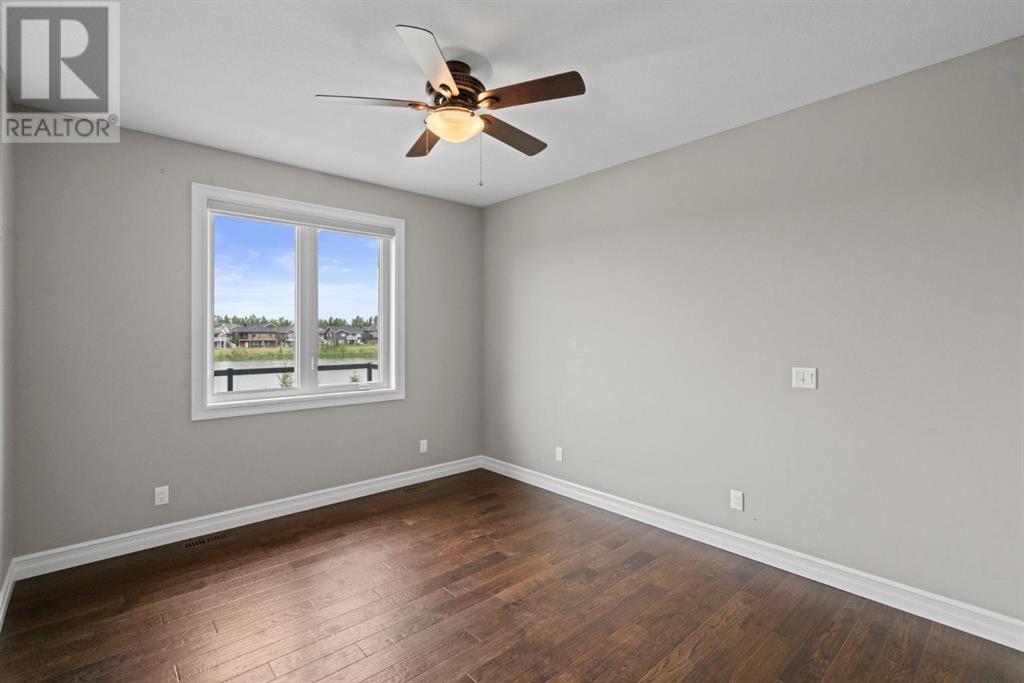 Photo 3 of 5906 24 Avenueclose, Camrose AB