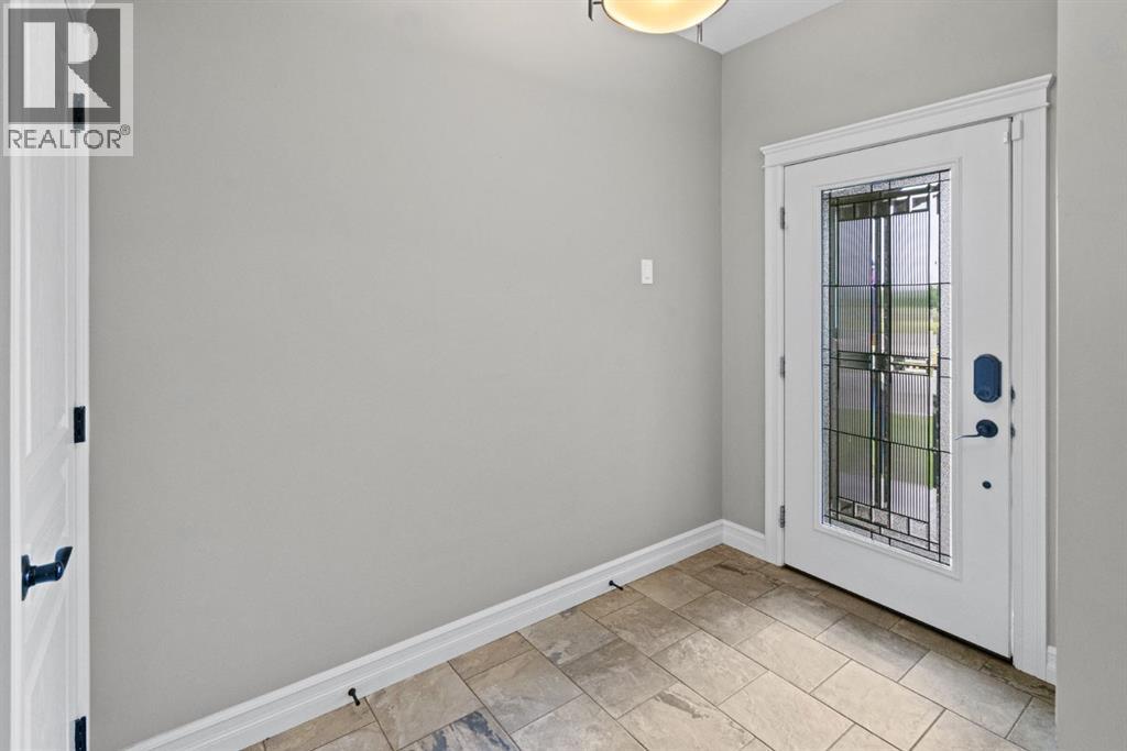 Photo 14 of 5906 24 Avenueclose, Camrose AB