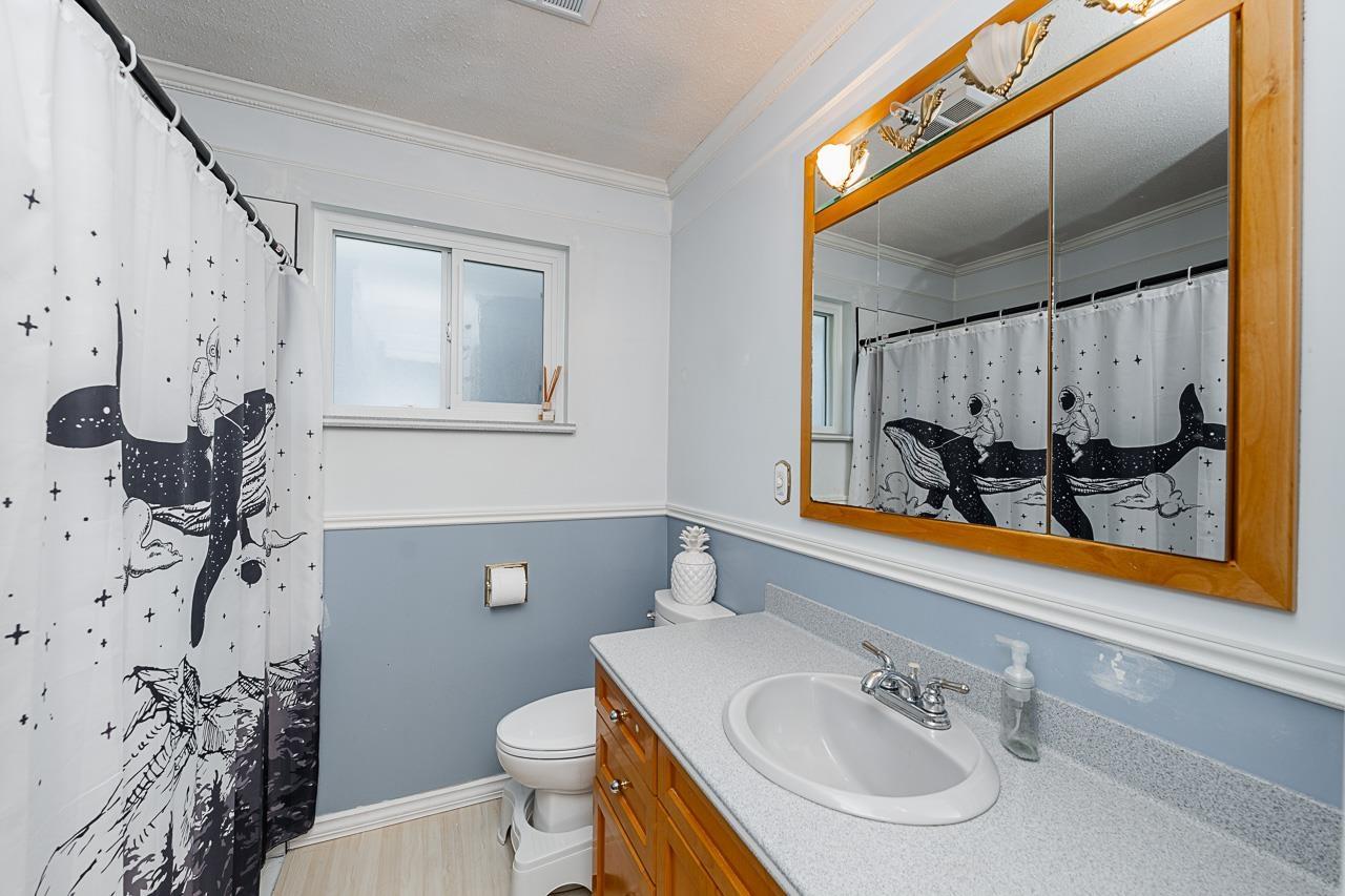 Photo 14 of 32986 4th Avenue, Mission BC
