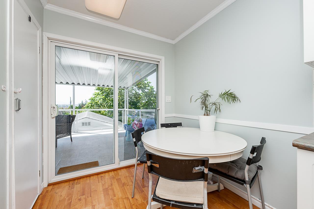 Photo 10 of 32986 4th Avenue, Mission BC