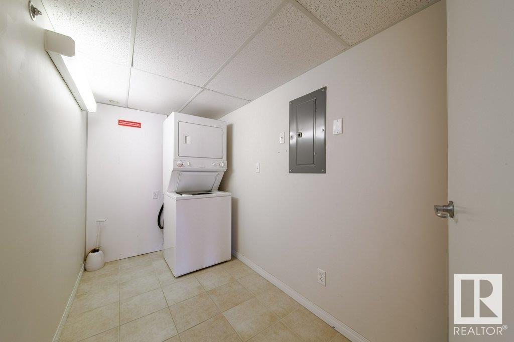 Photo 15 of 303 4304 139 Av Nw, Edmonton AB