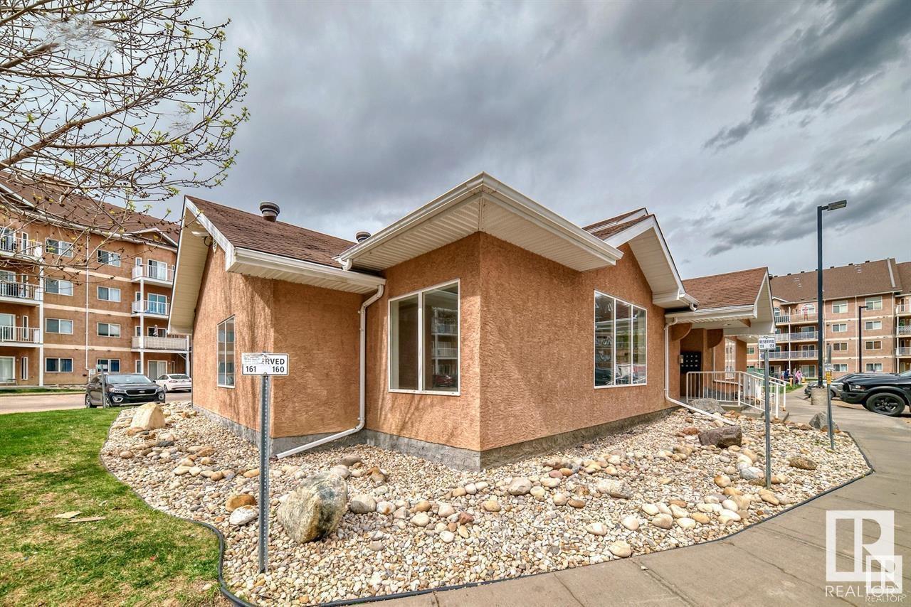 Photo 29 of 303 4304 139 Av Nw, Edmonton AB