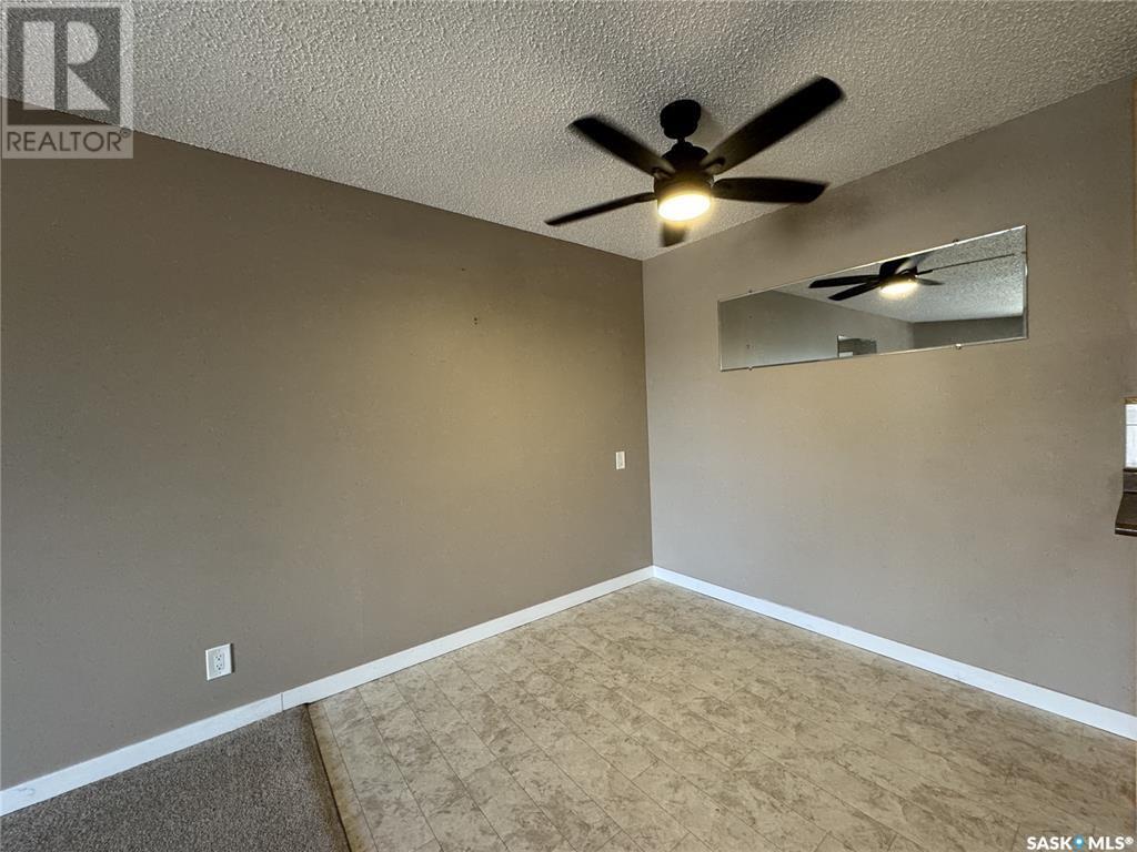 Photo 16 of 205 3308 33rd Street W, Saskatoon SK