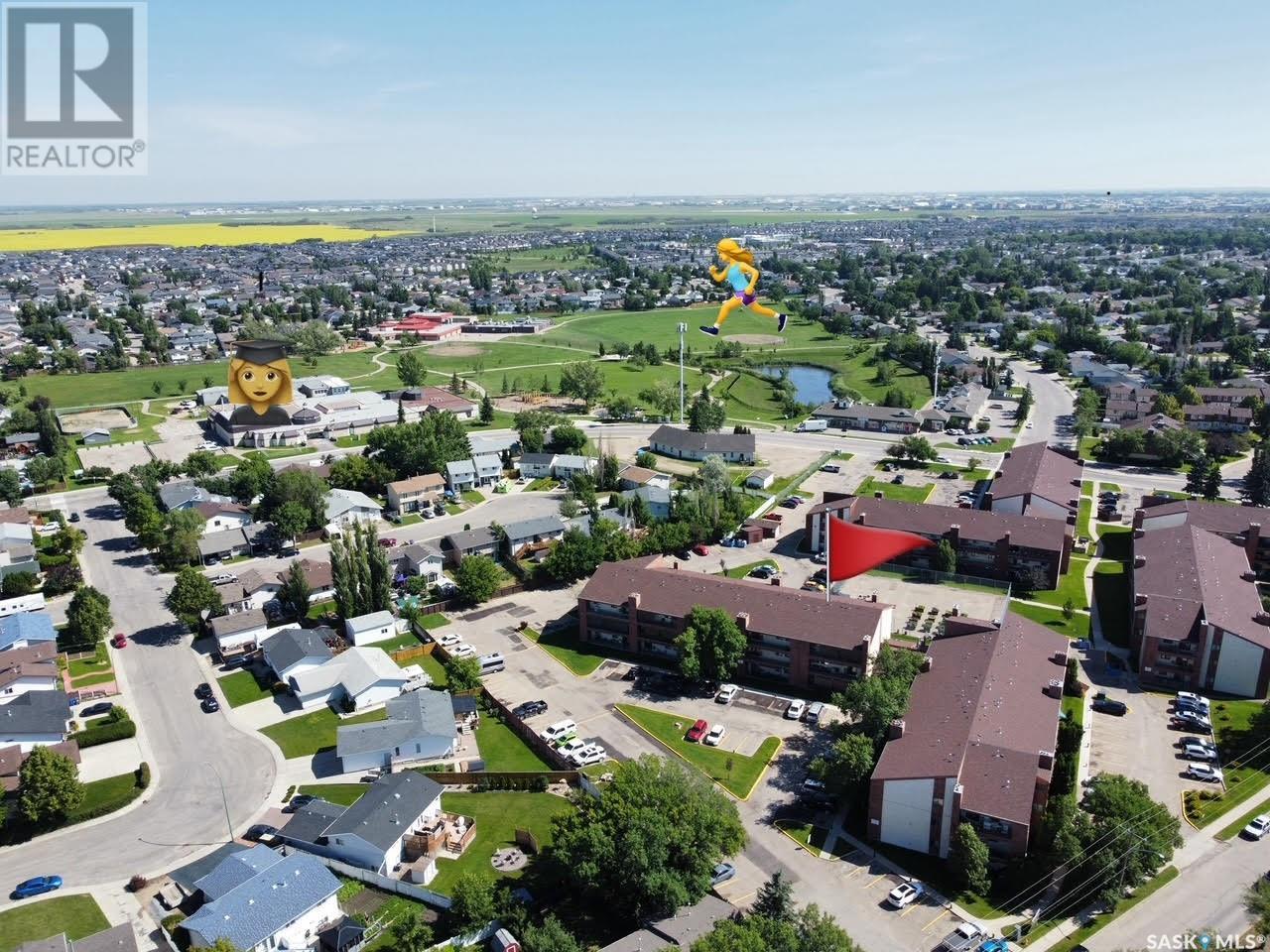 Photo 8 of 205 3308 33rd Street W, Saskatoon SK