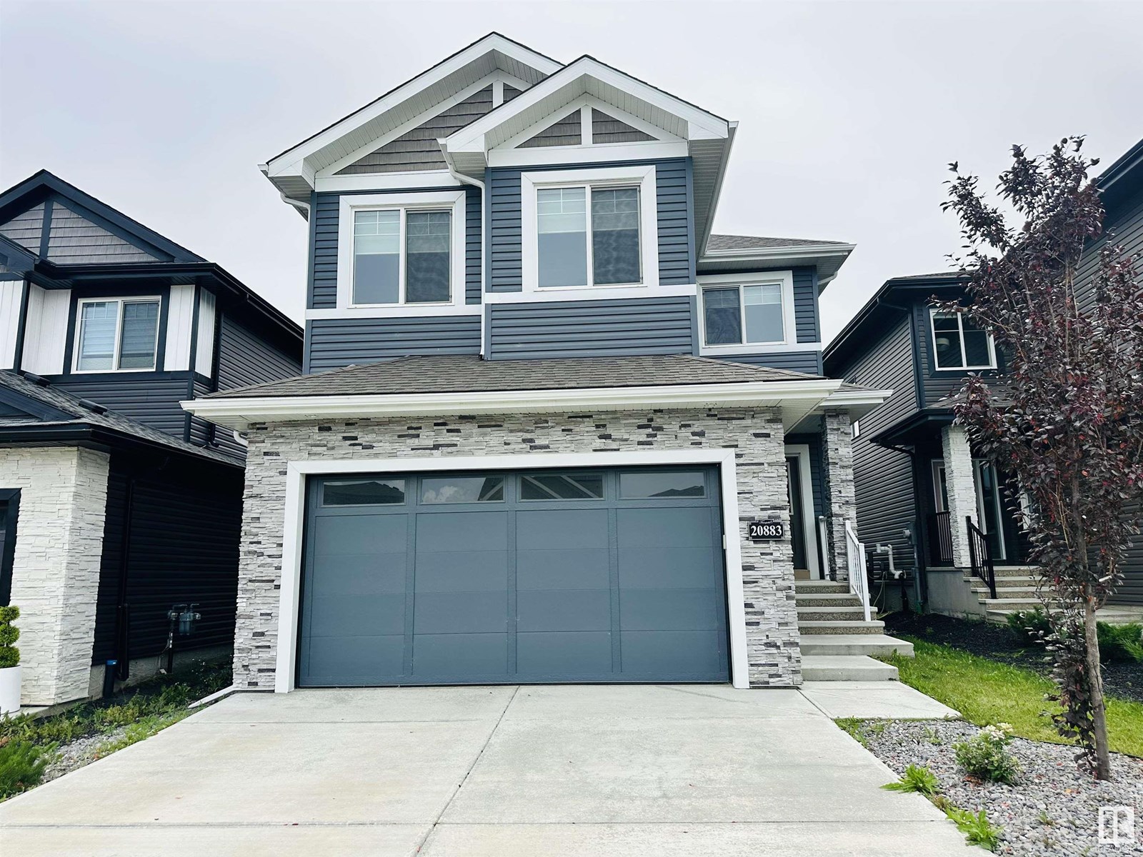 Photo 3 of 20883 131 Av Nw, Edmonton AB