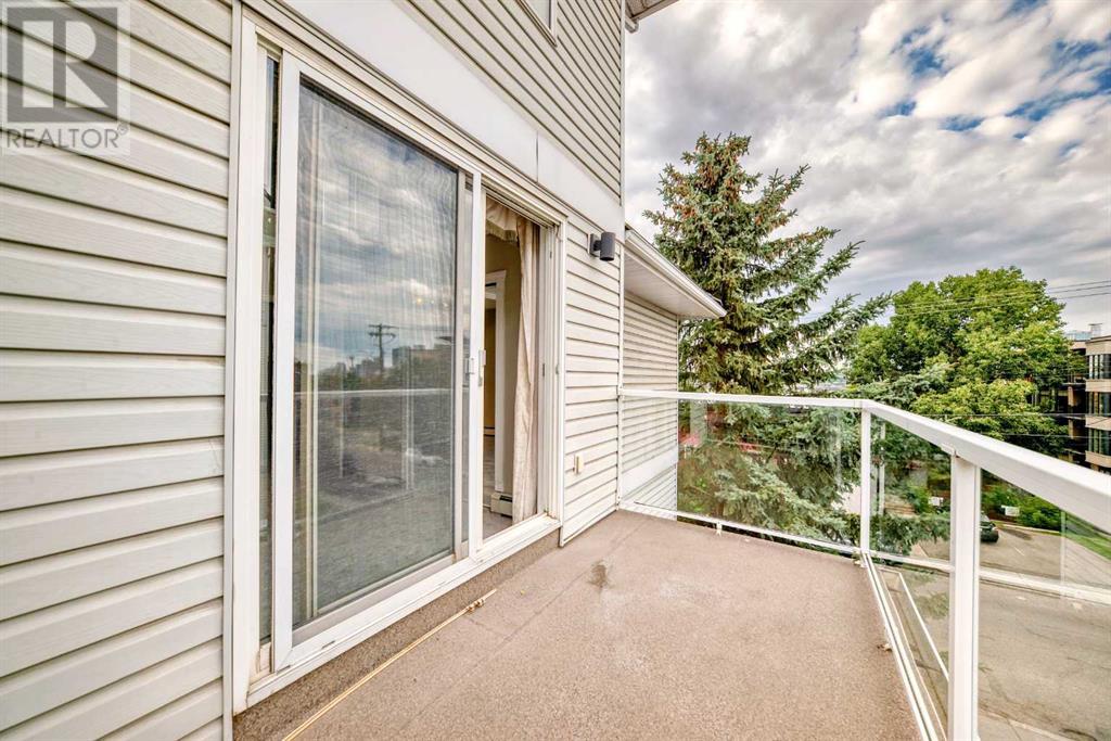 Photo 32 of 3 1441 23 Avenue Sw, Calgary AB