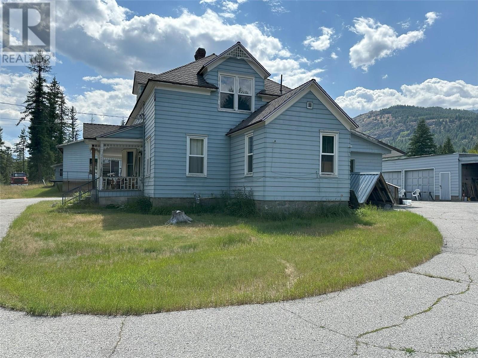 650 SUTHERLAND Avenue, Greenwood