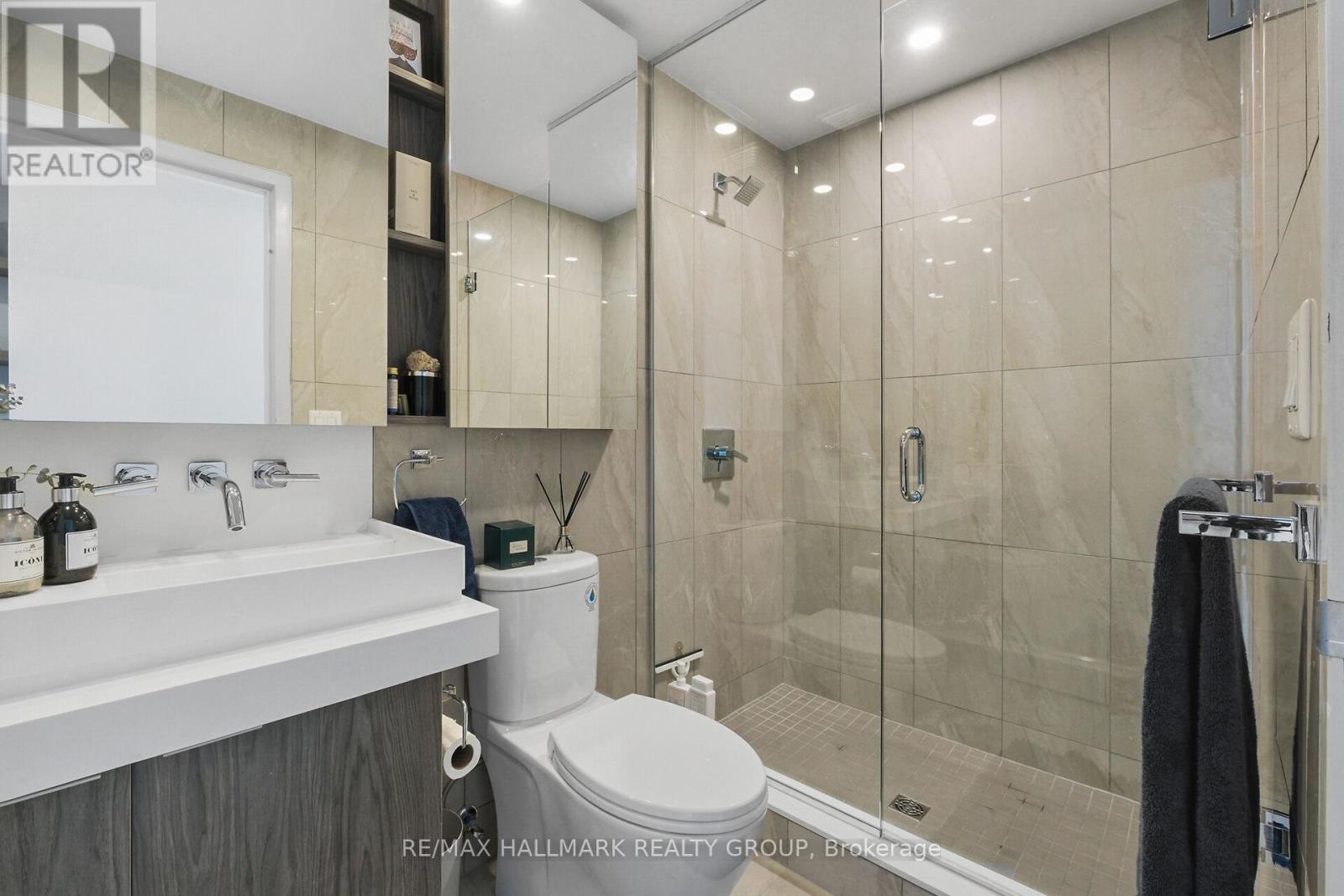 Photo 32 of 907 101 Queen Street, Ottawa ON