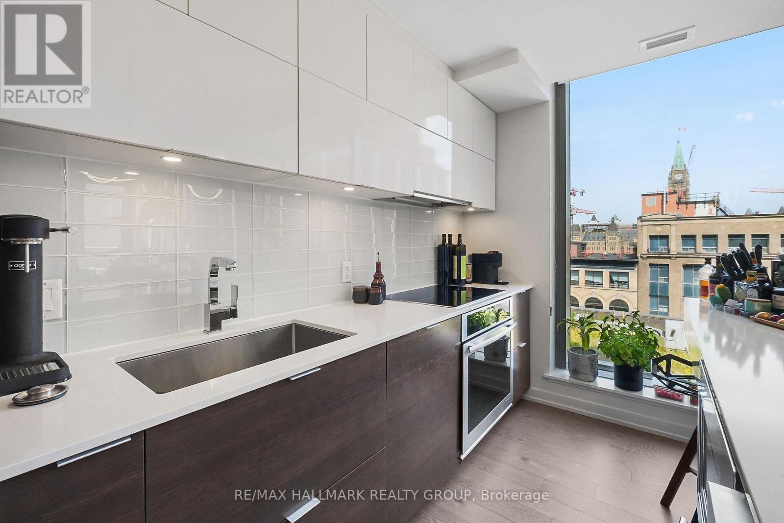 Photo 10 of 907 101 Queen Street, Ottawa ON