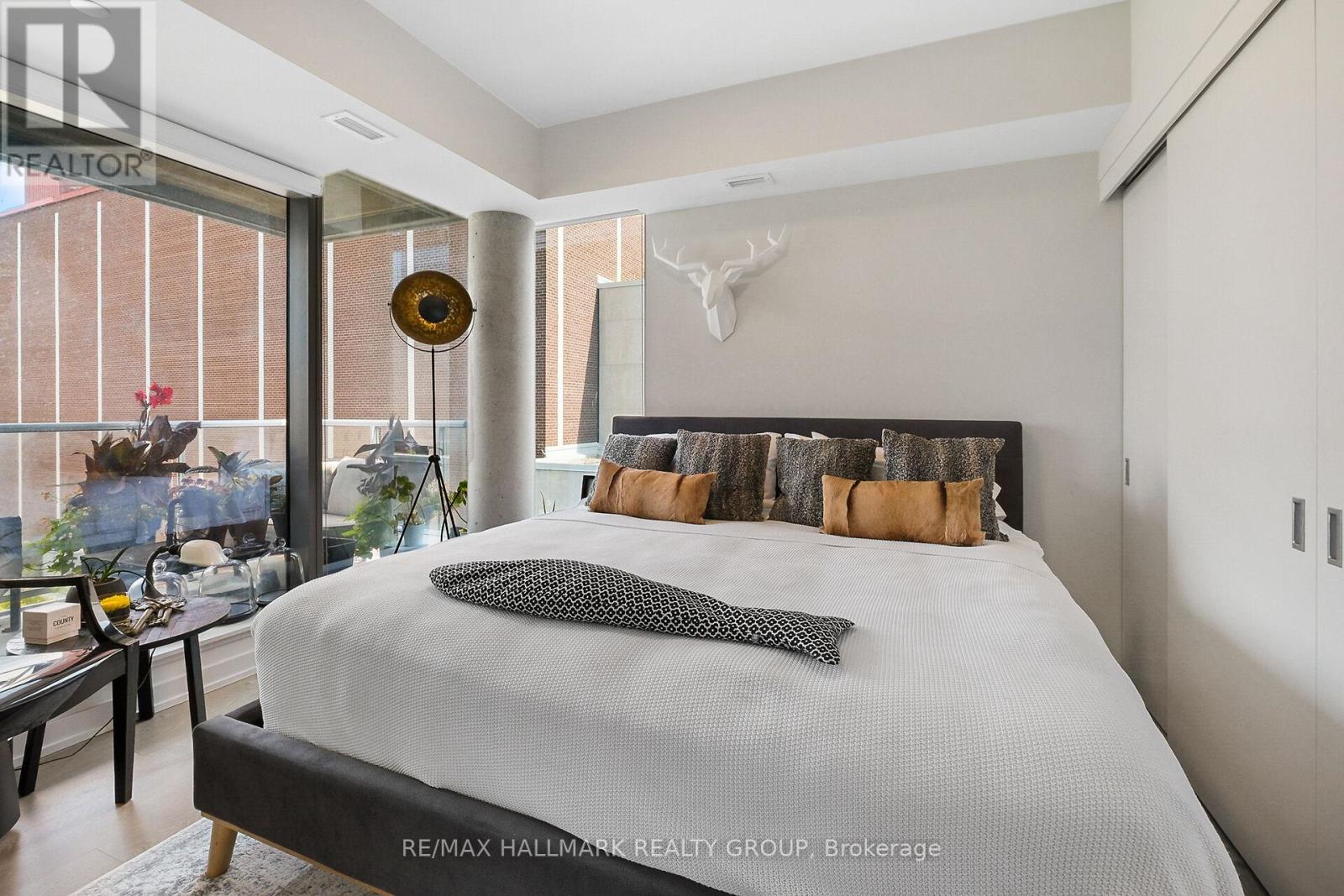 Photo 23 of 907 101 Queen Street, Ottawa ON