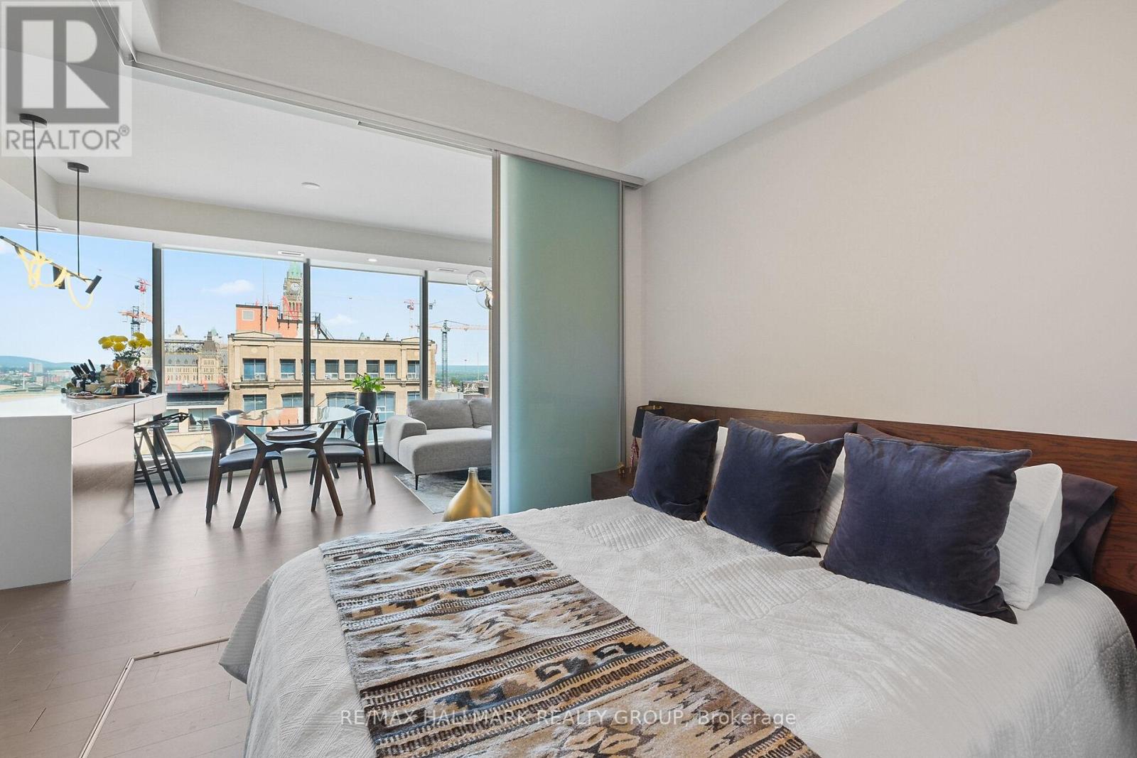 Photo 33 of 907 101 Queen Street, Ottawa ON