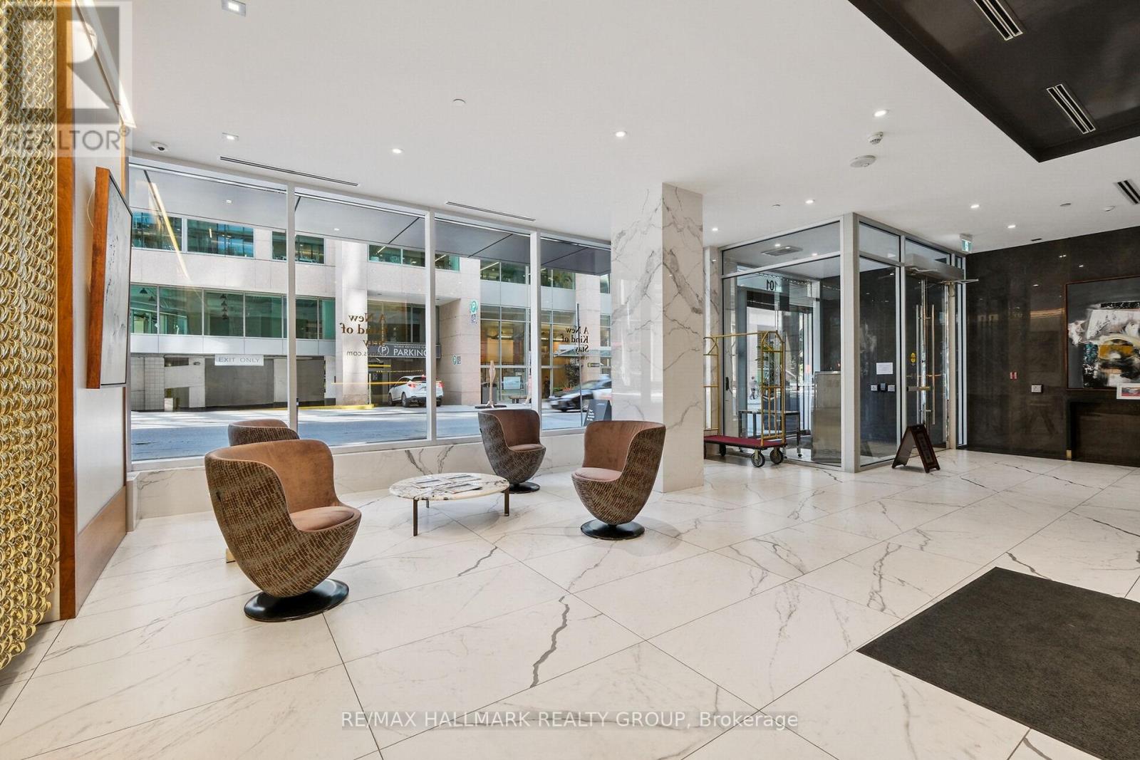 Photo 37 of 907 101 Queen Street, Ottawa ON