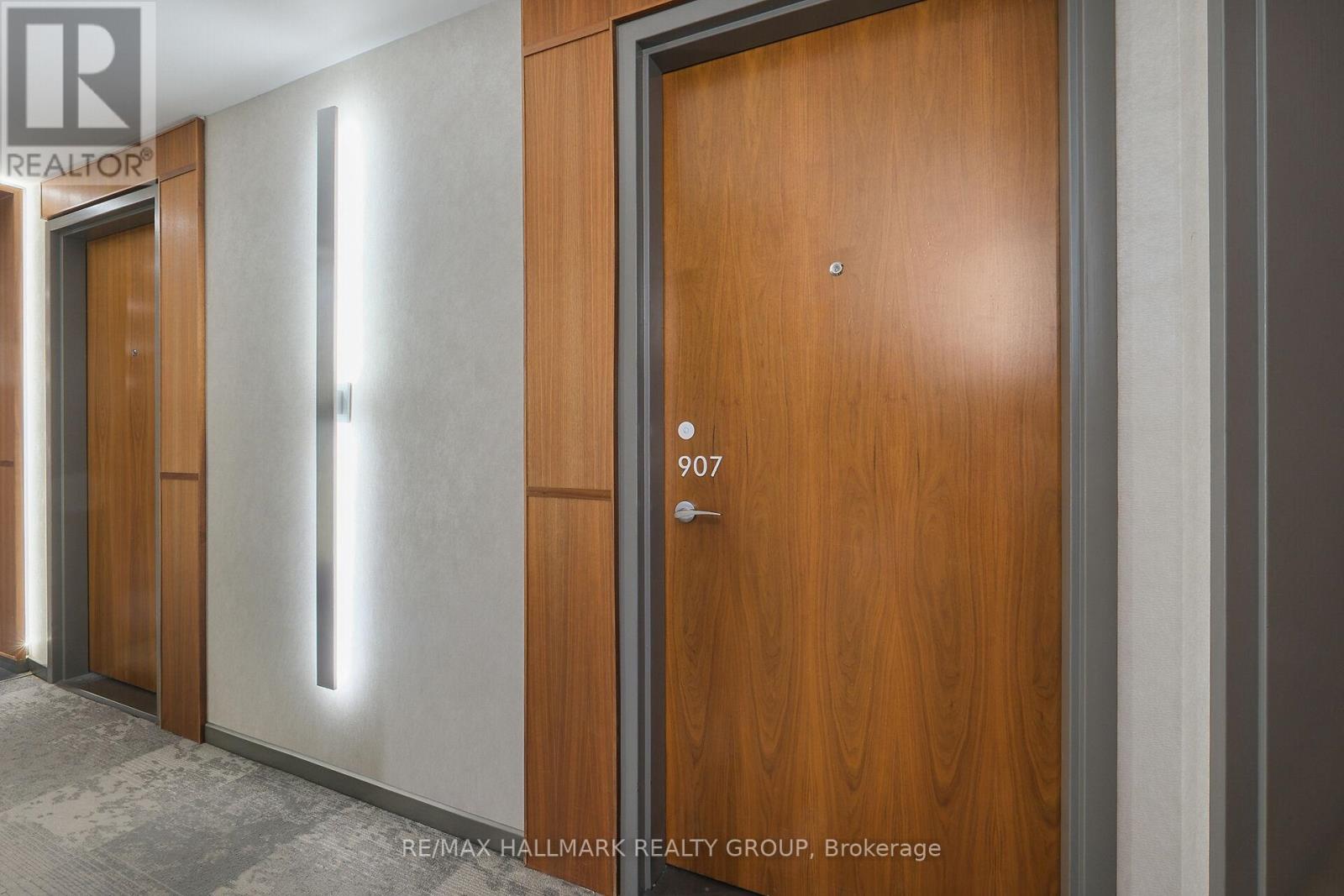Photo 13 of 907 101 Queen Street, Ottawa ON