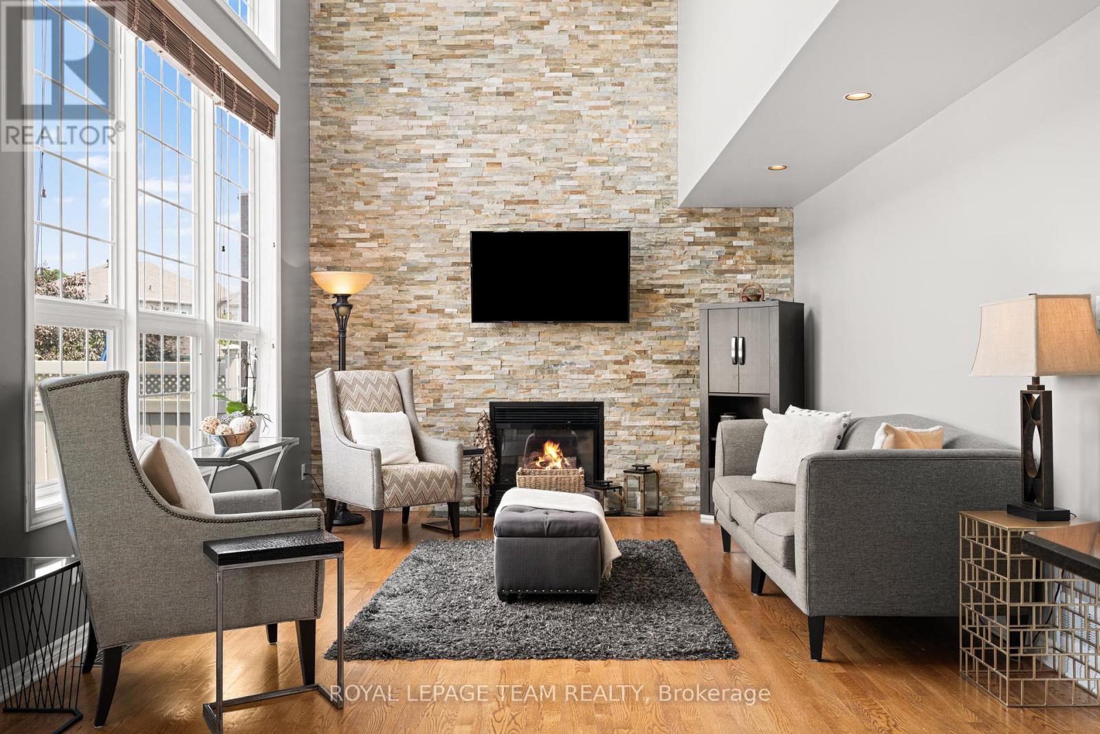 Photo 21 of 41 Blackshire Circle, Ottawa ON