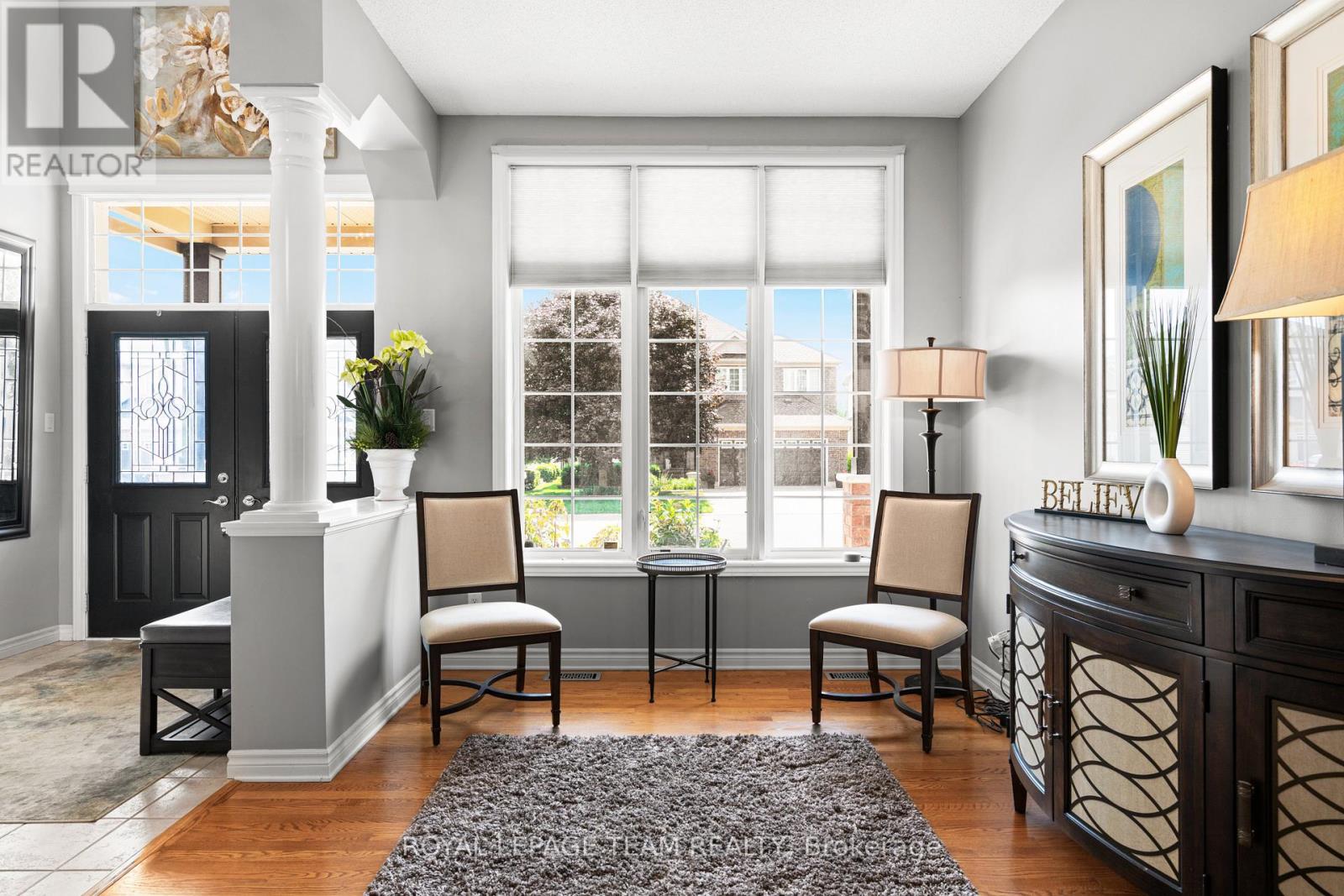 Photo 13 of 41 Blackshire Circle, Ottawa ON