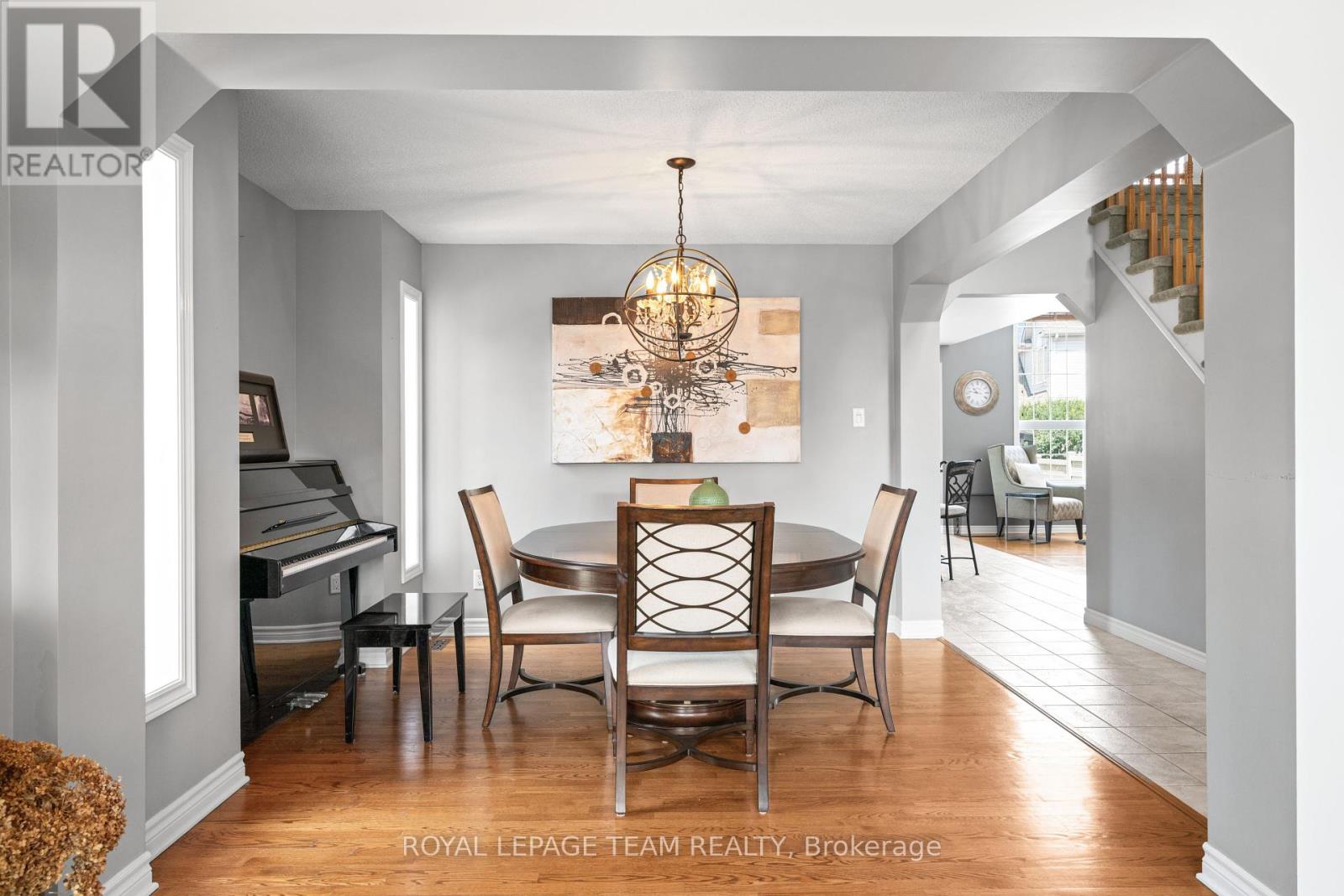 Photo 28 of 41 Blackshire Circle, Ottawa ON