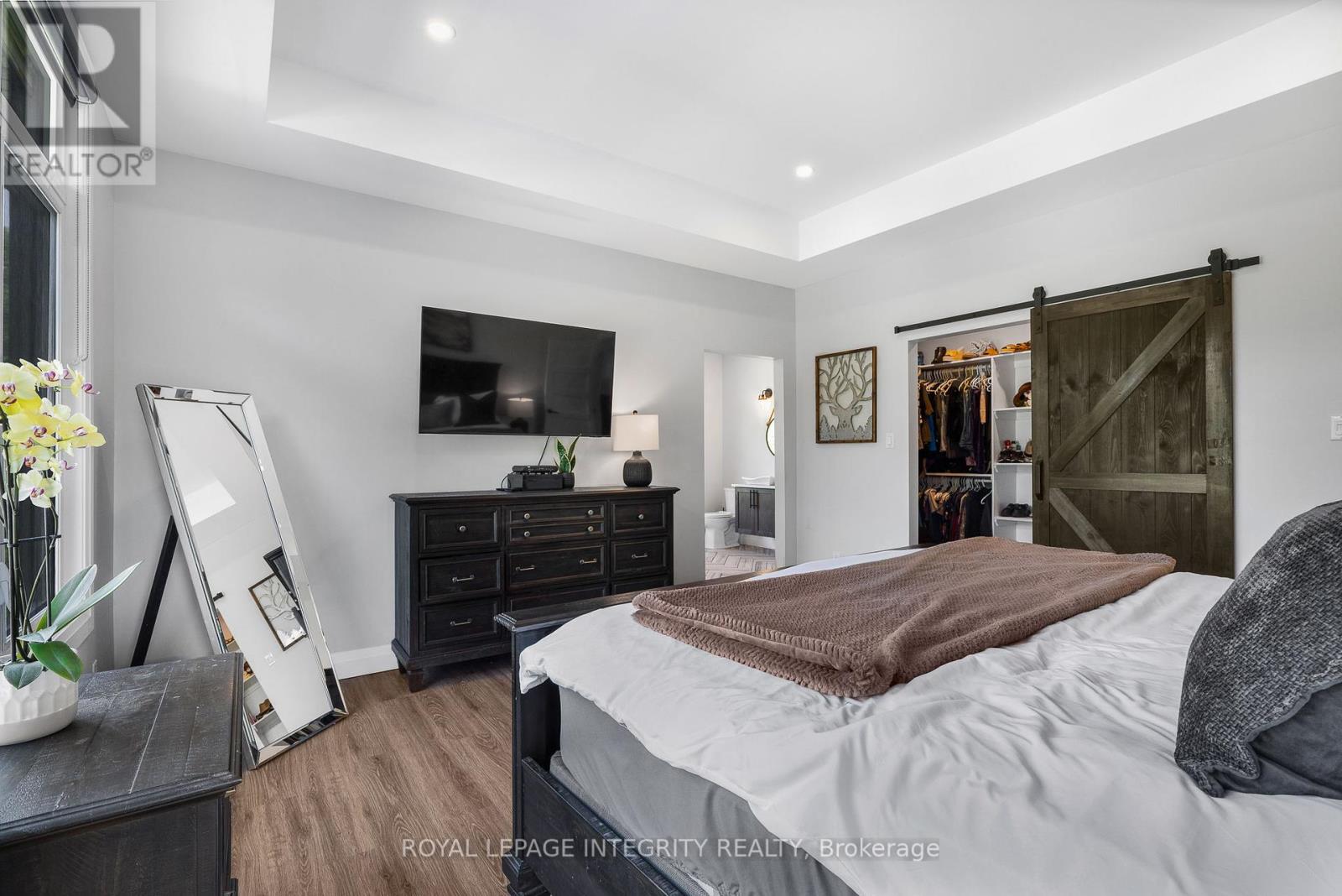 Photo 7 of 278 Roxanne Street, Clarencerockland ON