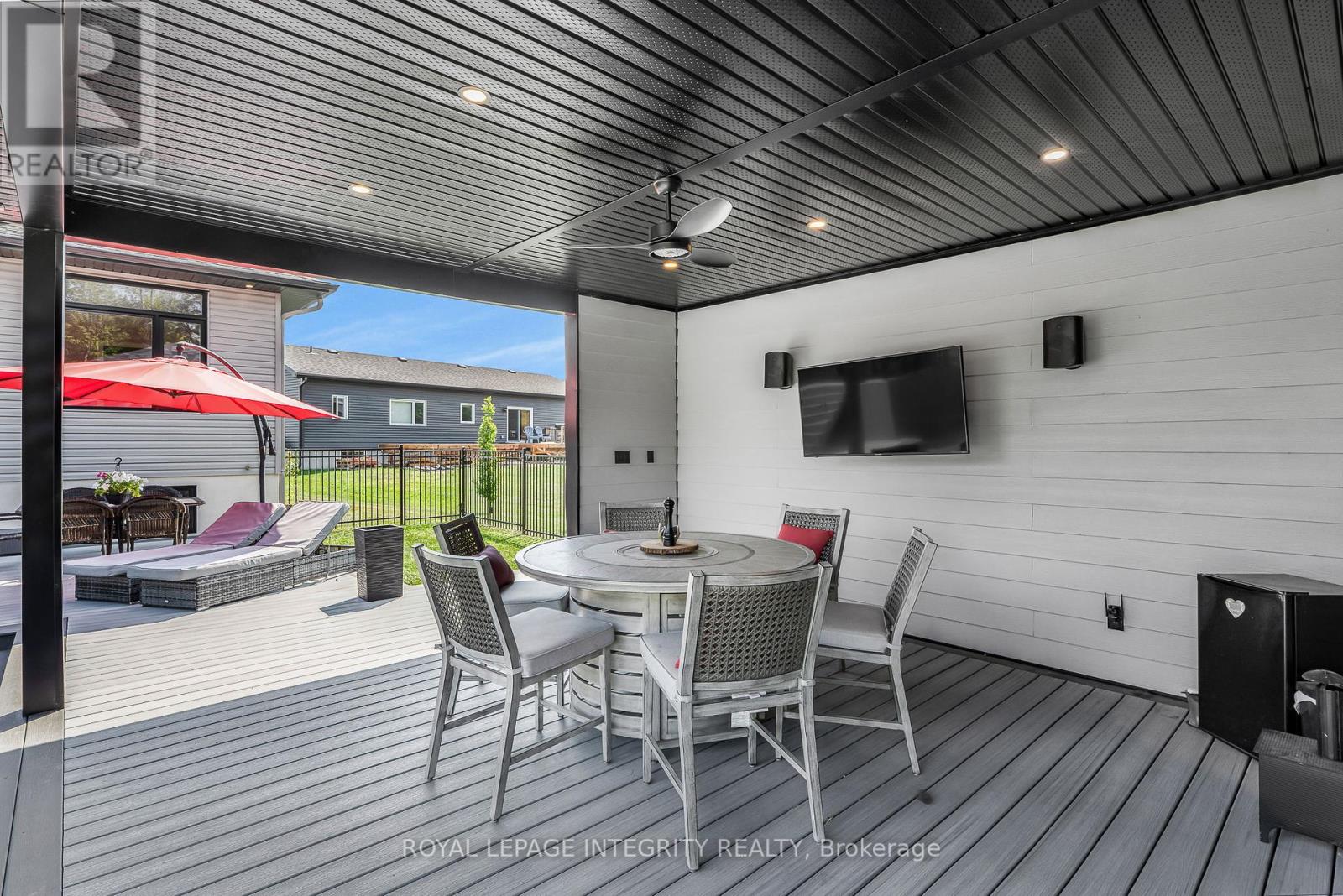 Photo 25 of 278 Roxanne Street, Clarencerockland ON