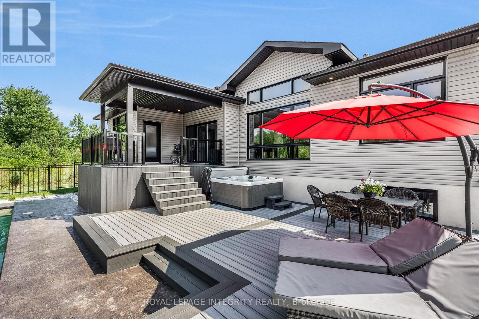 Photo 31 of 278 Roxanne Street, Clarencerockland ON
