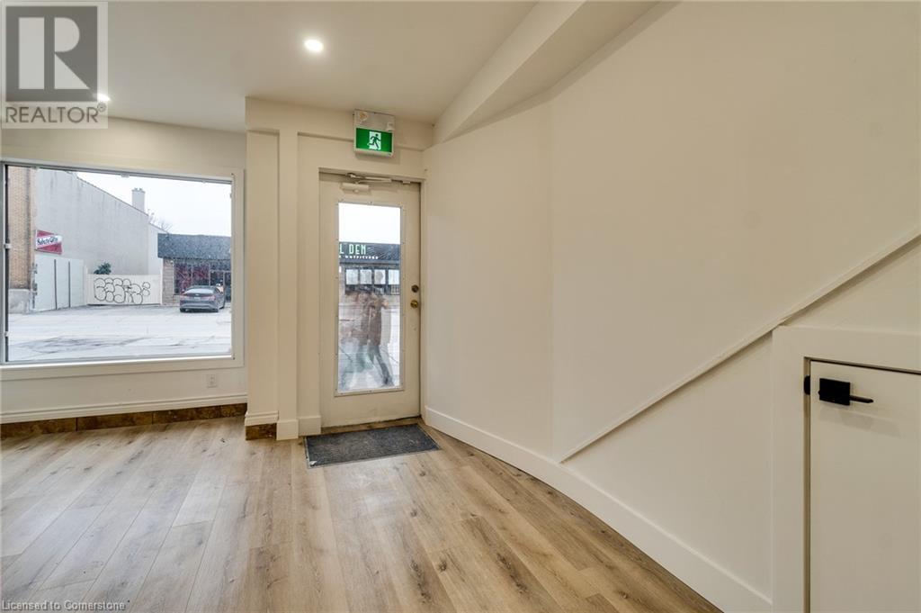 Photo 11 of 18 Barton Street E, Hamilton ON