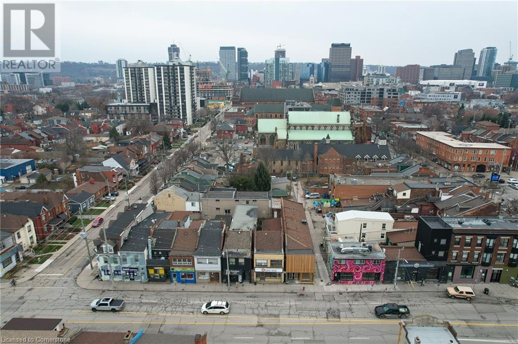 Photo 24 of 18 Barton Street E, Hamilton ON