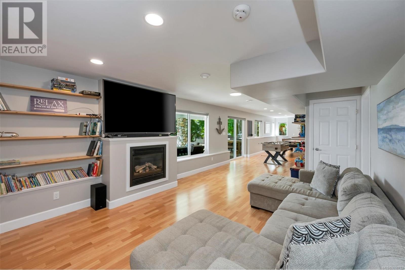 Photo 11 of 10182 Youbou Rd, Youbou BC