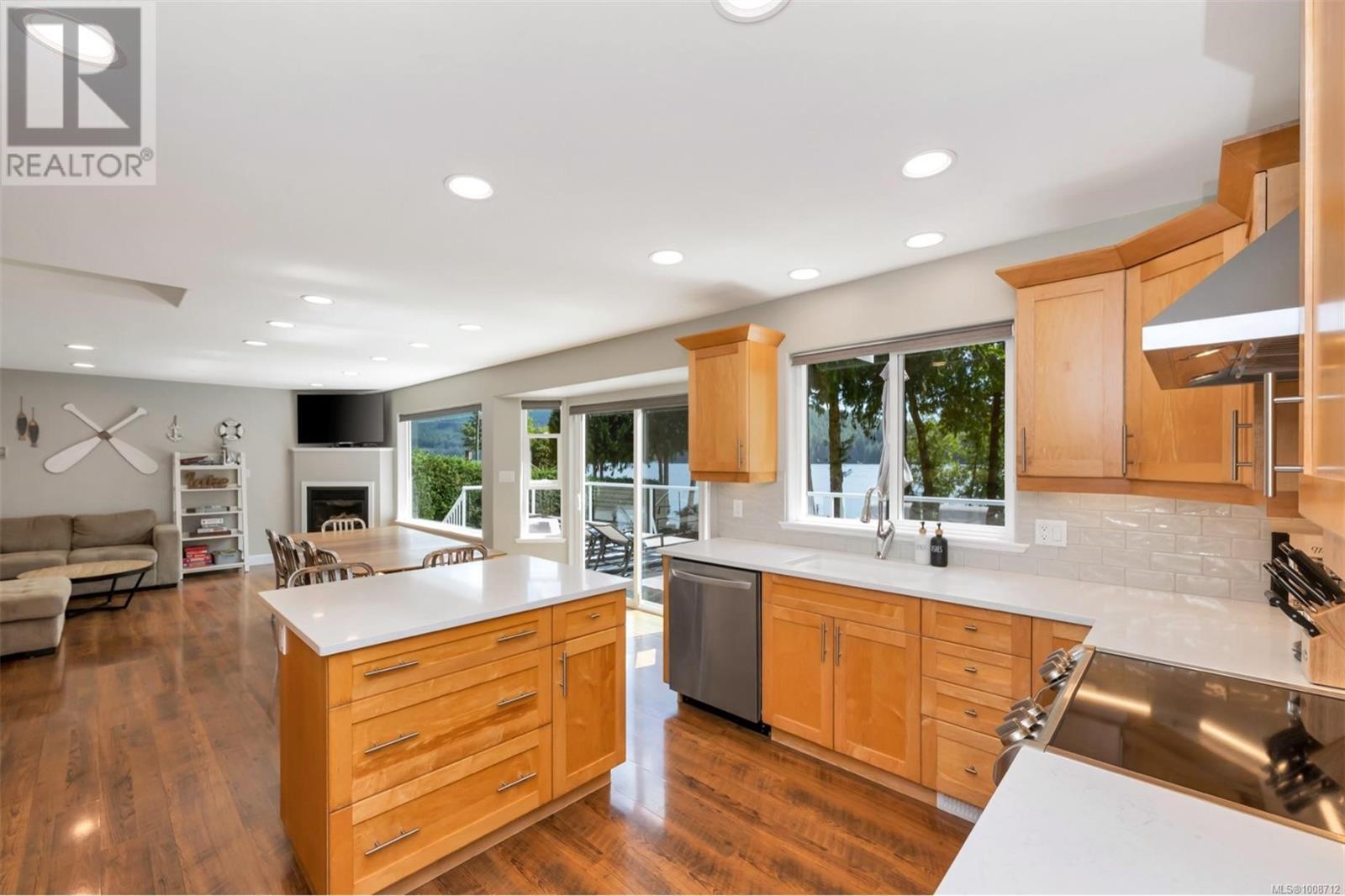 Photo 18 of 10182 Youbou Rd, Youbou BC