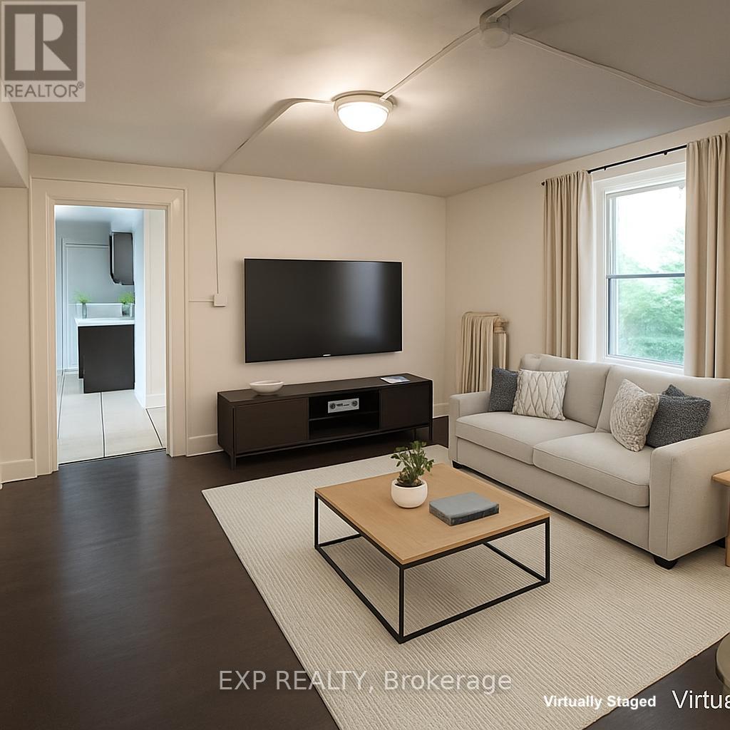 Photo 17 of 959 Main Street E, Hamilton ON
