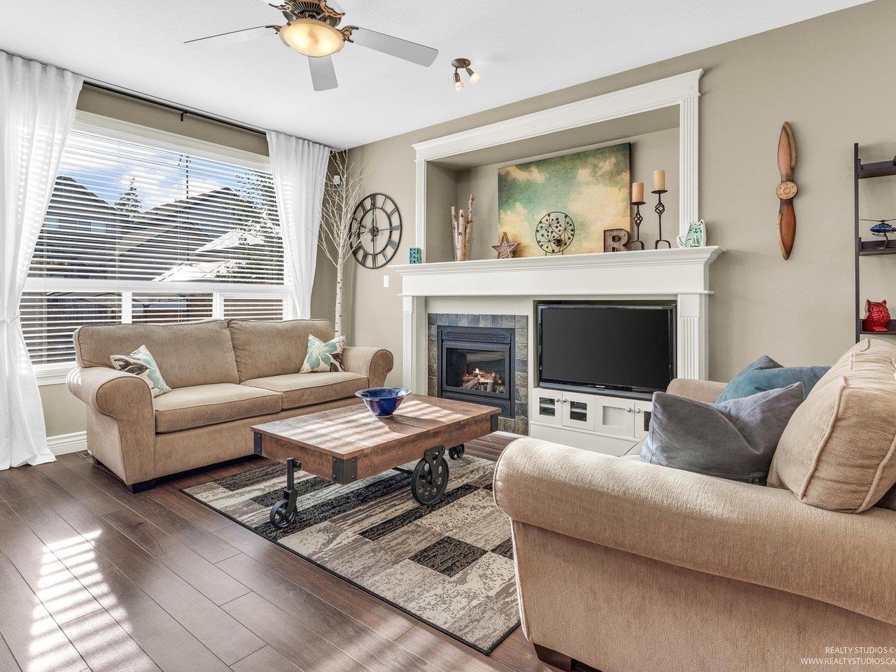 Photo 4 of 6573 193 Street, Surrey BC
